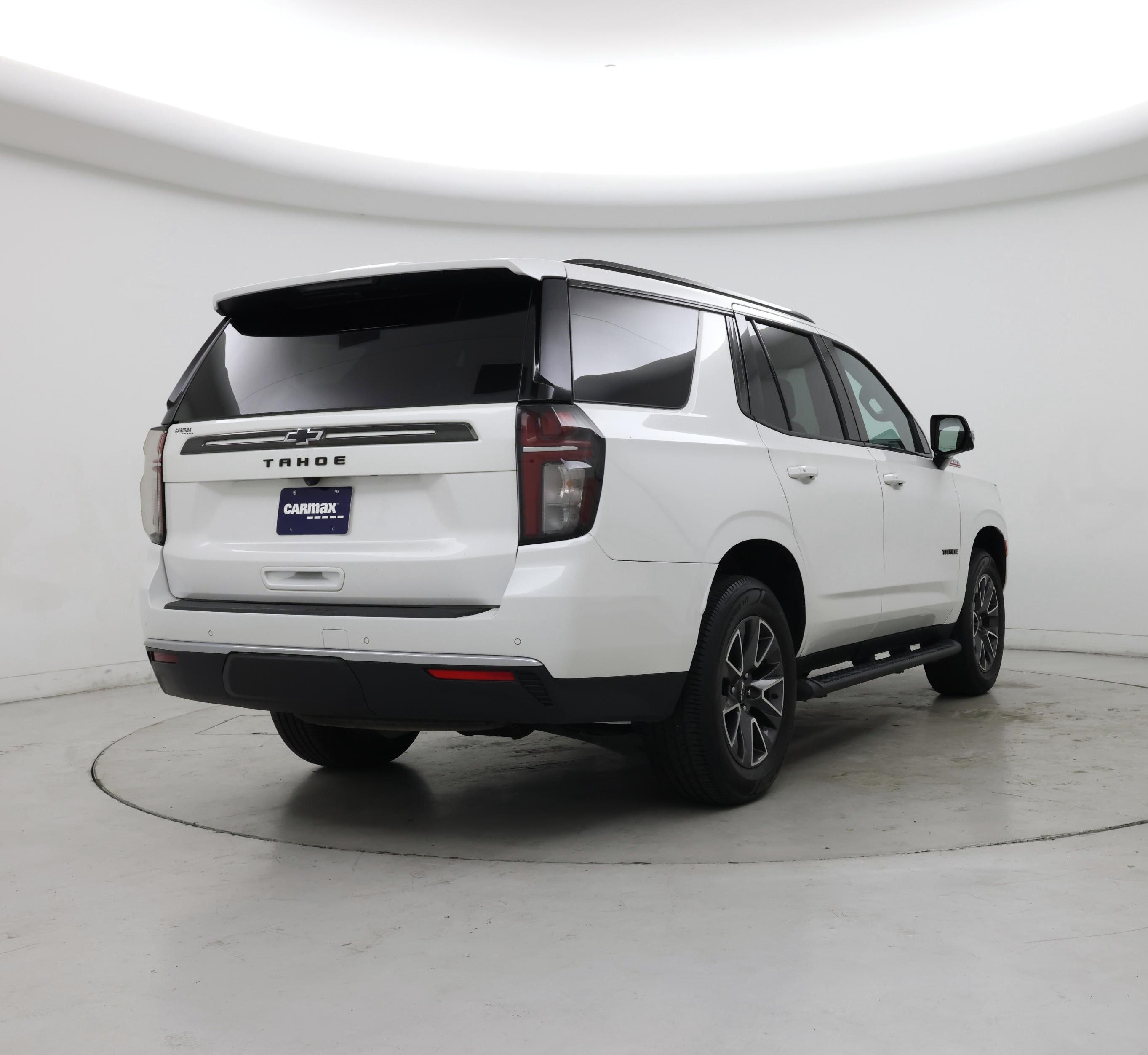 Thumbnail: 2022 Chevrolet Tahoe - 8