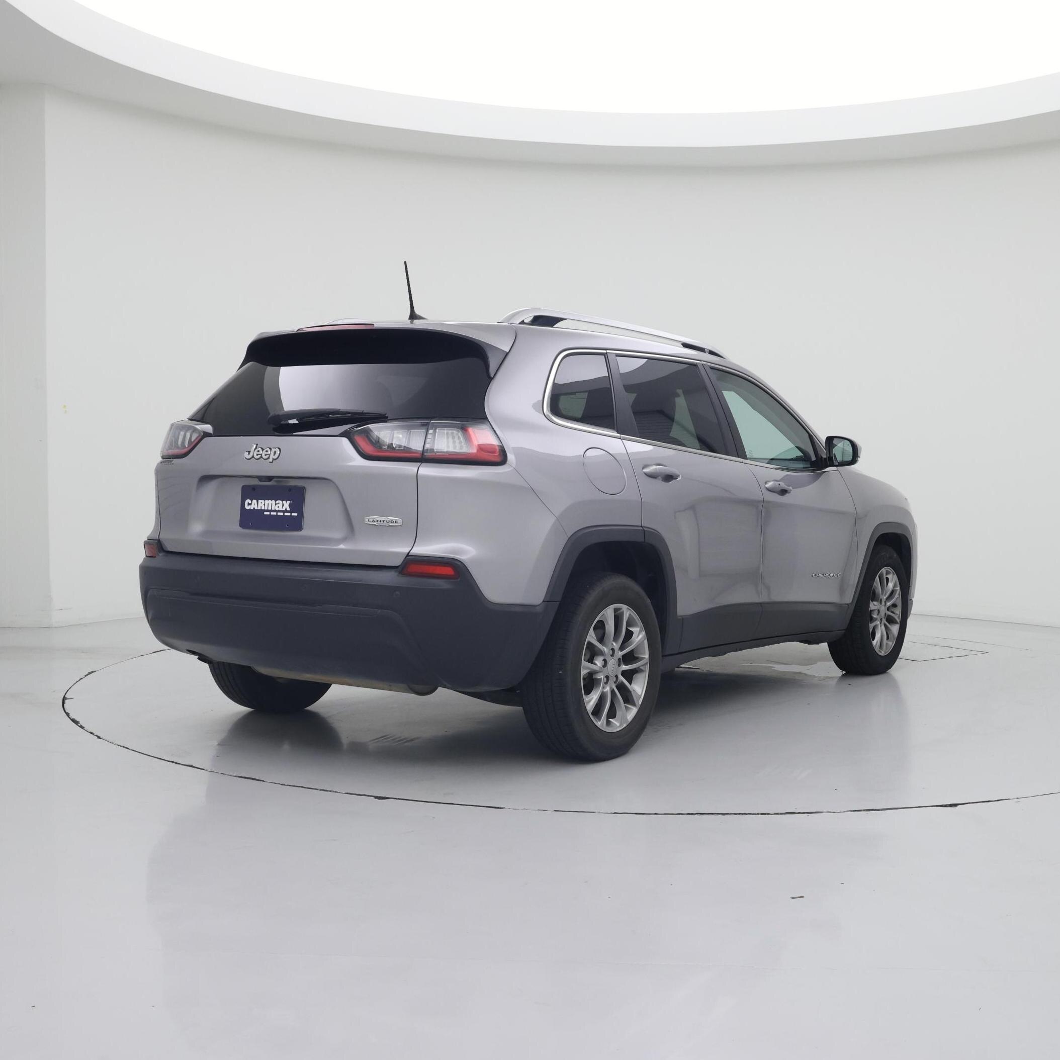 Thumbnail: 2019 Jeep Cherokee - 8