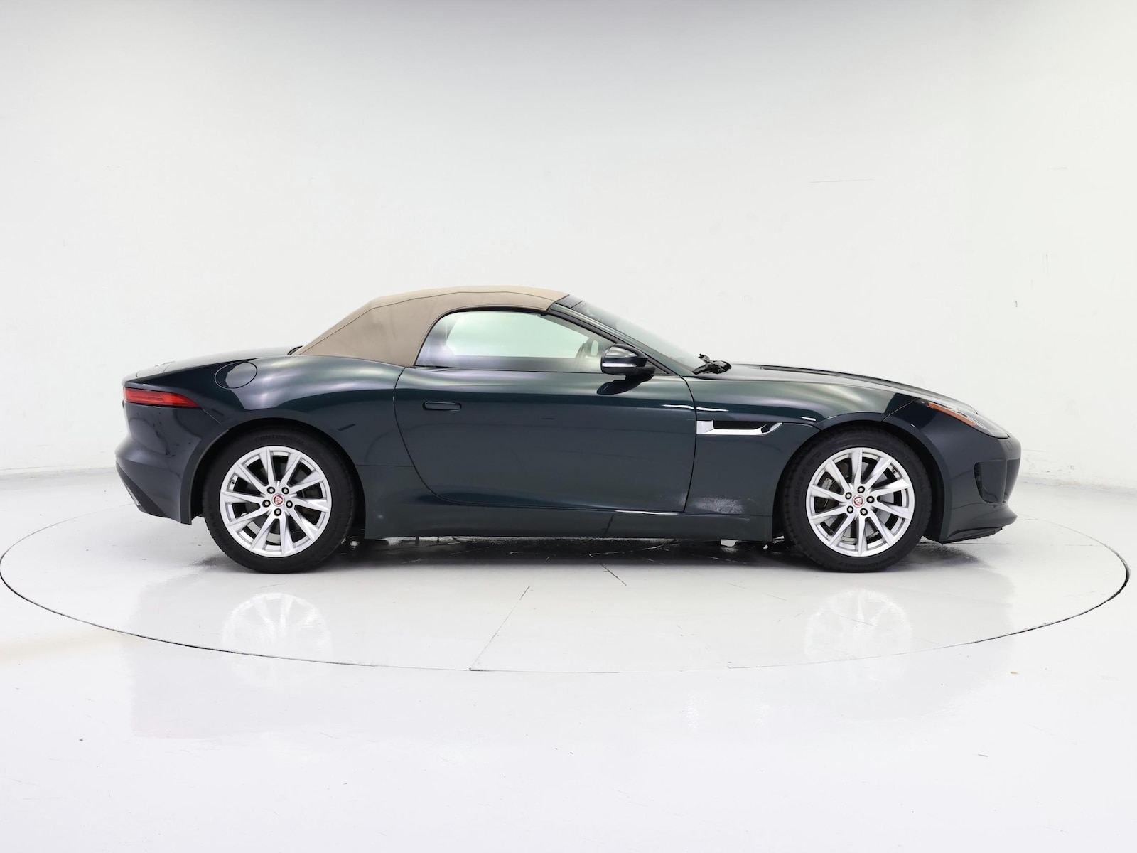 2016 Jaguar F-Type Base - Photo 8