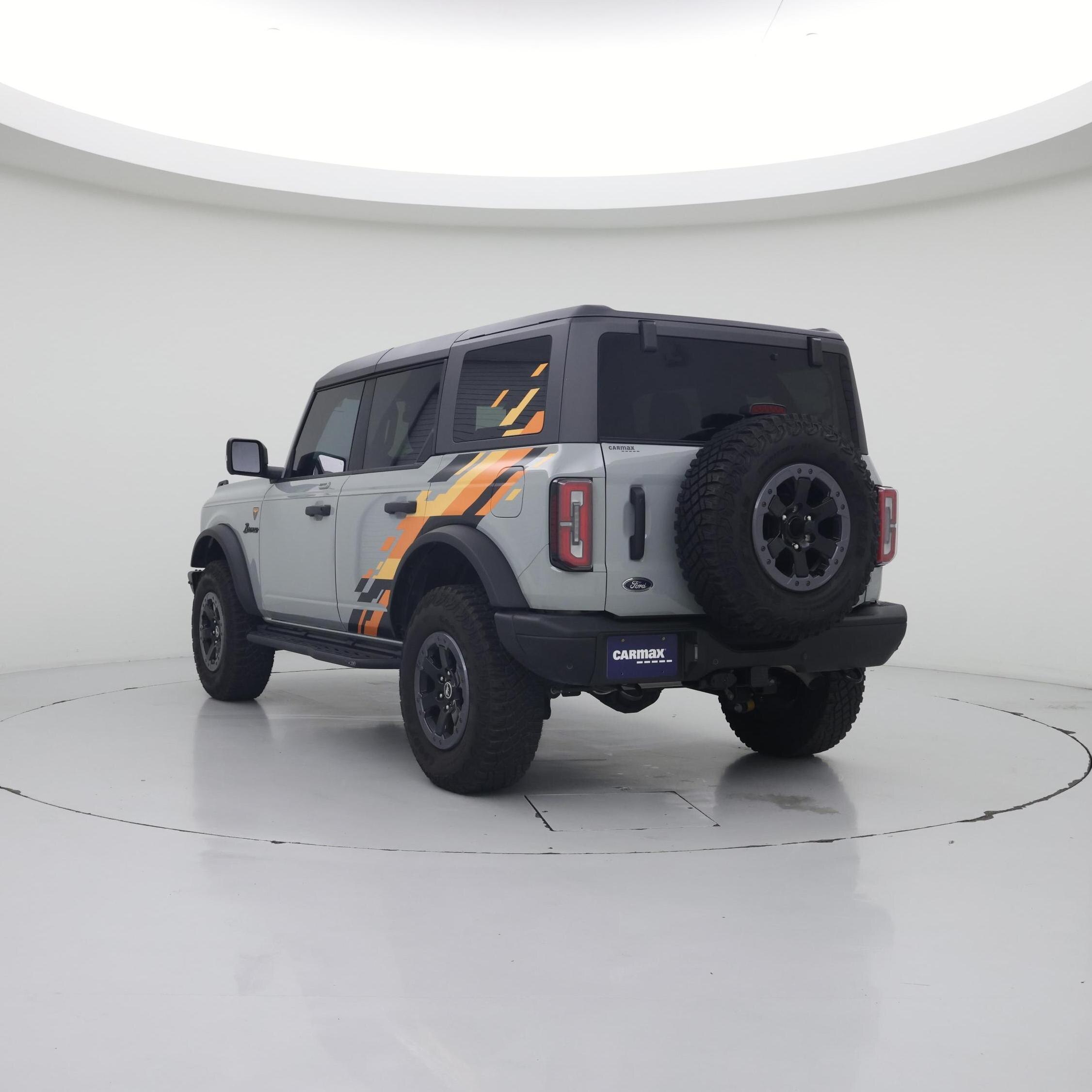 Thumbnail: 2022 Ford Bronco - 2