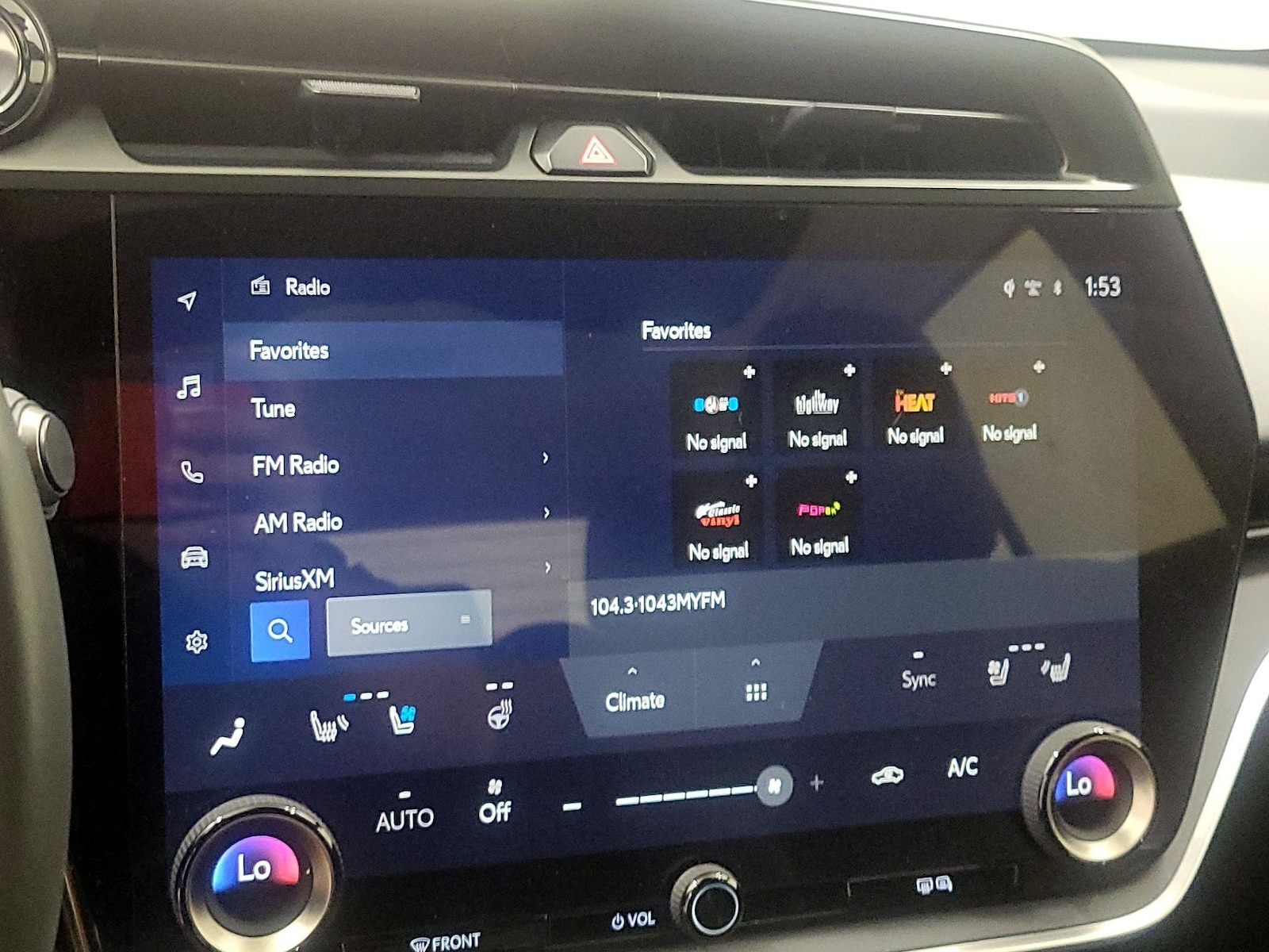 2024 Lexus RZ Luxury - Photo 16