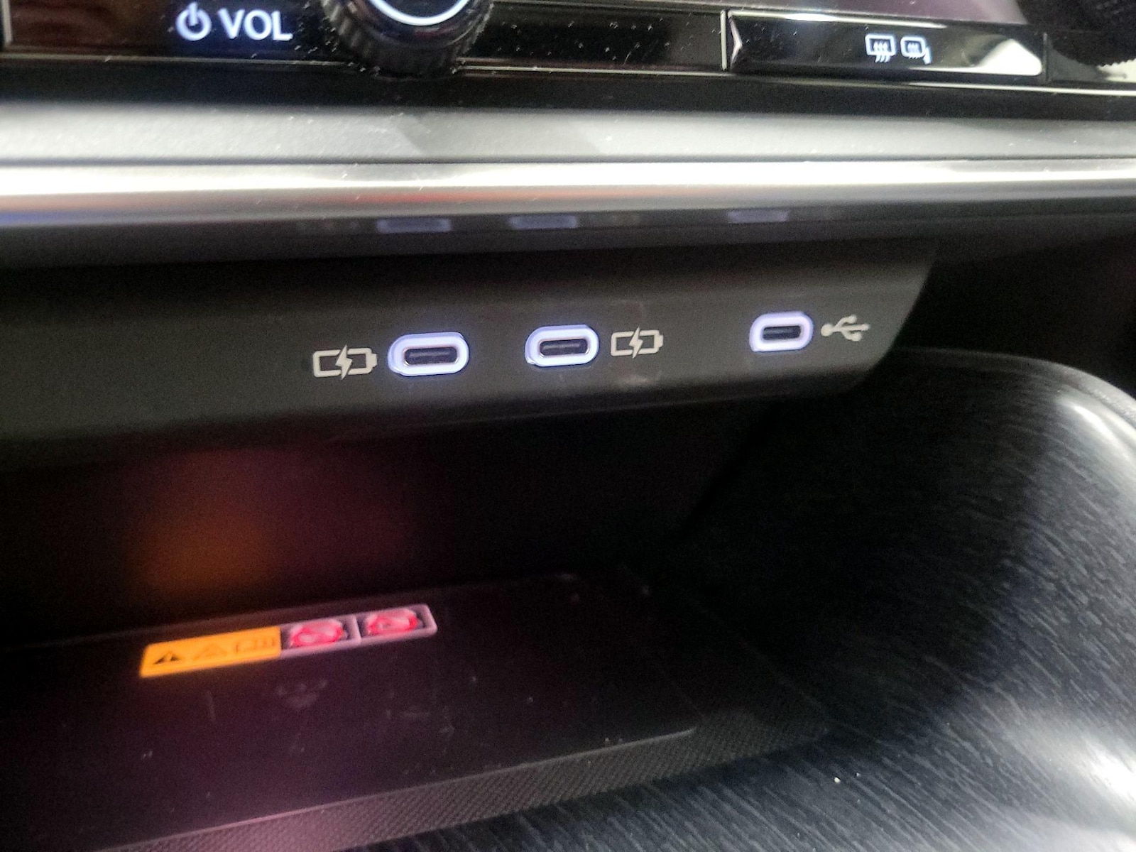2024 Lexus RZ Luxury - Photo 19