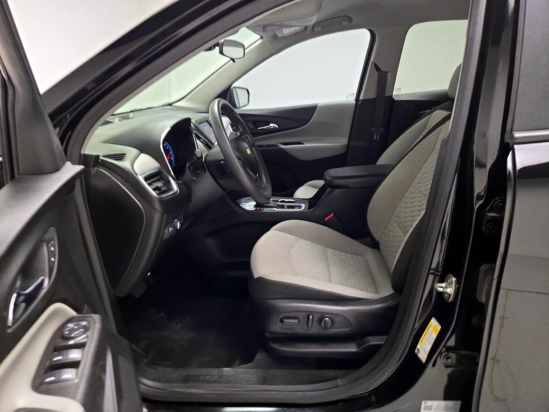 Thumbnail: 2020 Chevrolet Equinox - 11