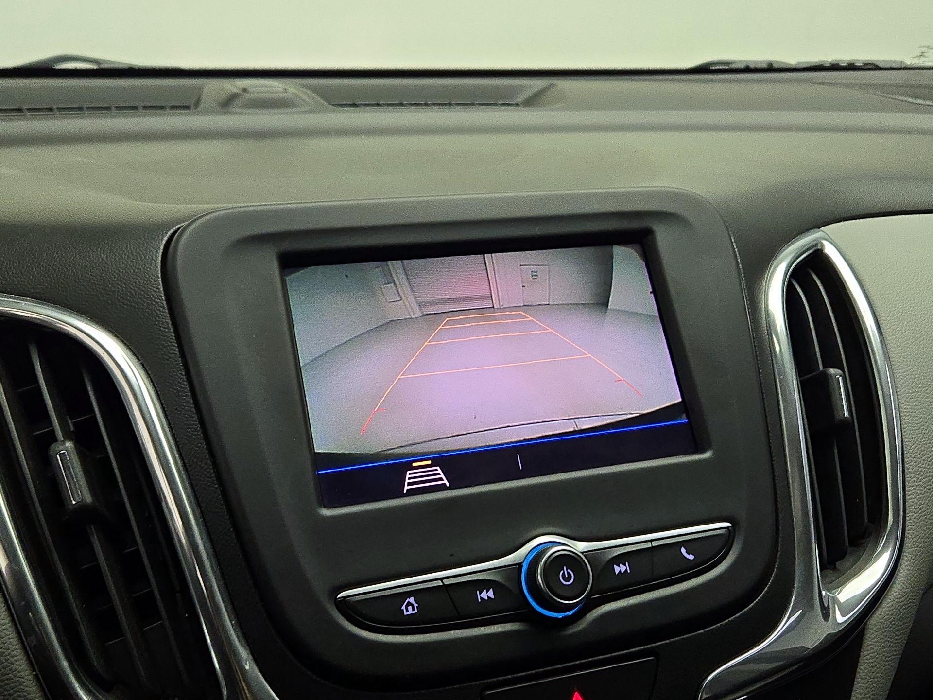 Thumbnail: 2020 Chevrolet Equinox - 14