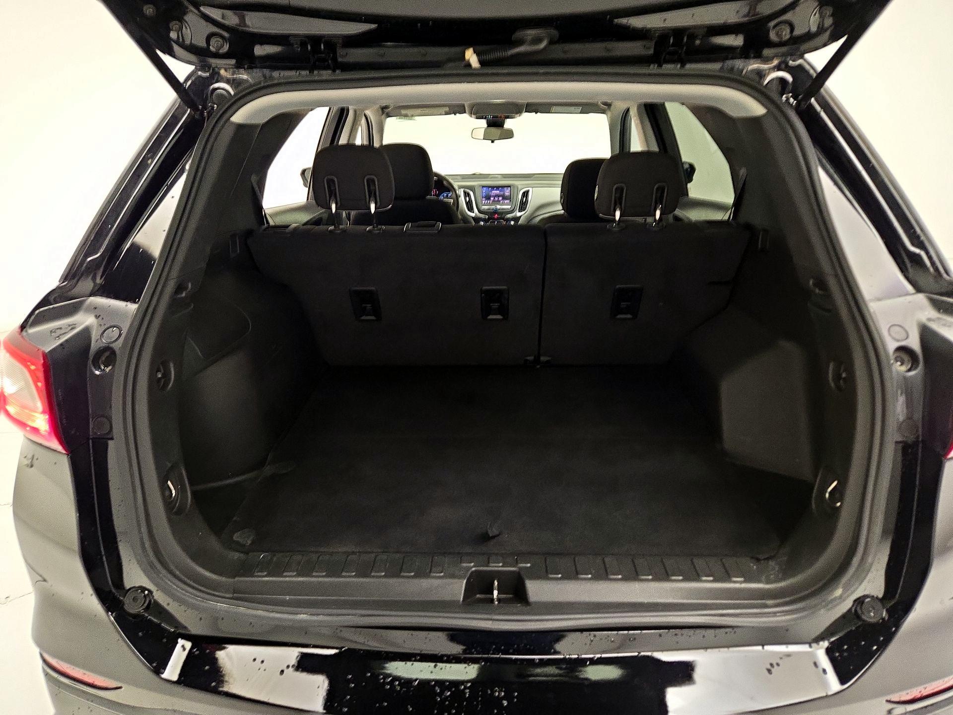 Thumbnail: 2020 Chevrolet Equinox - 20
