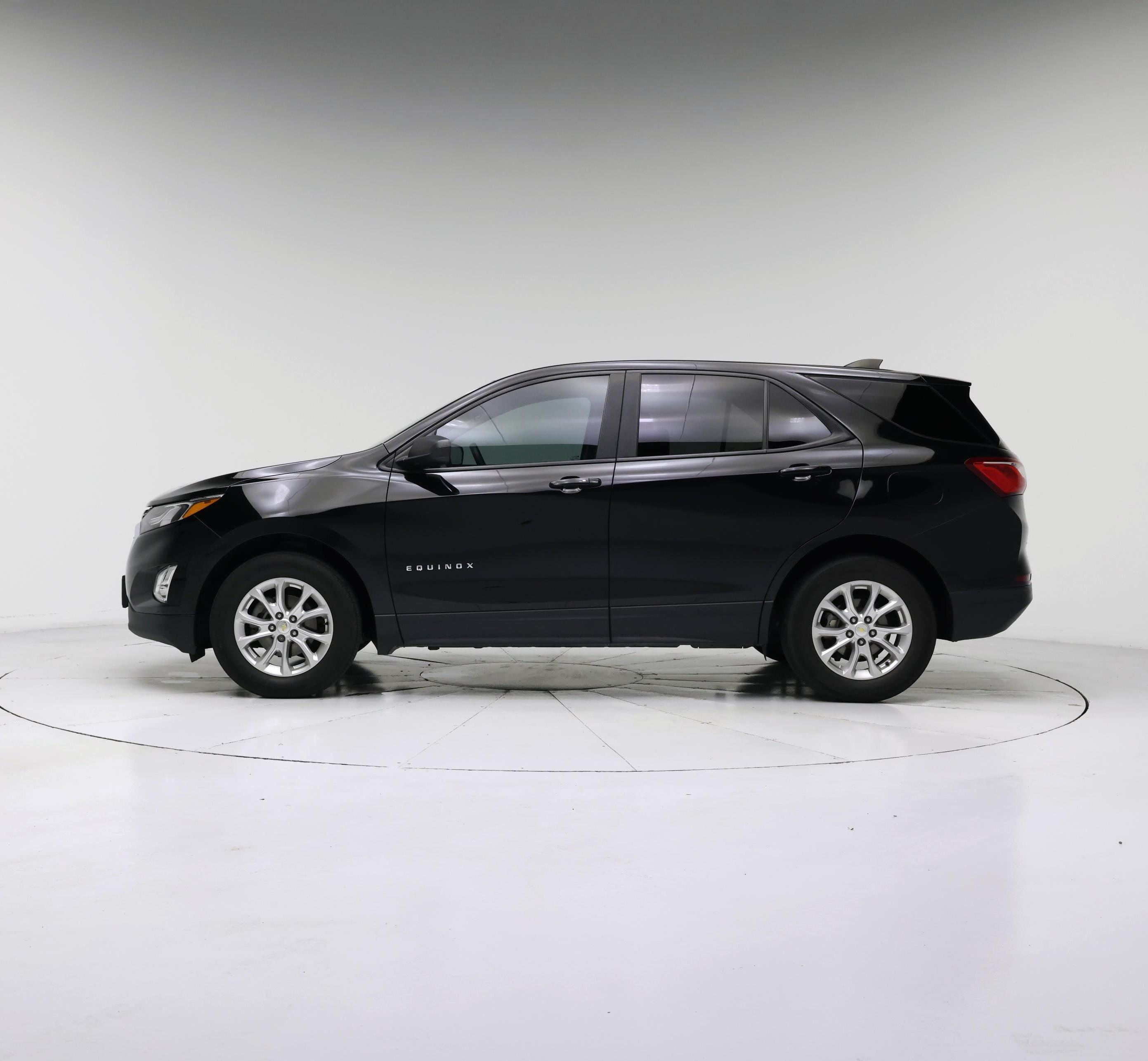 Thumbnail: 2020 Chevrolet Equinox - 3