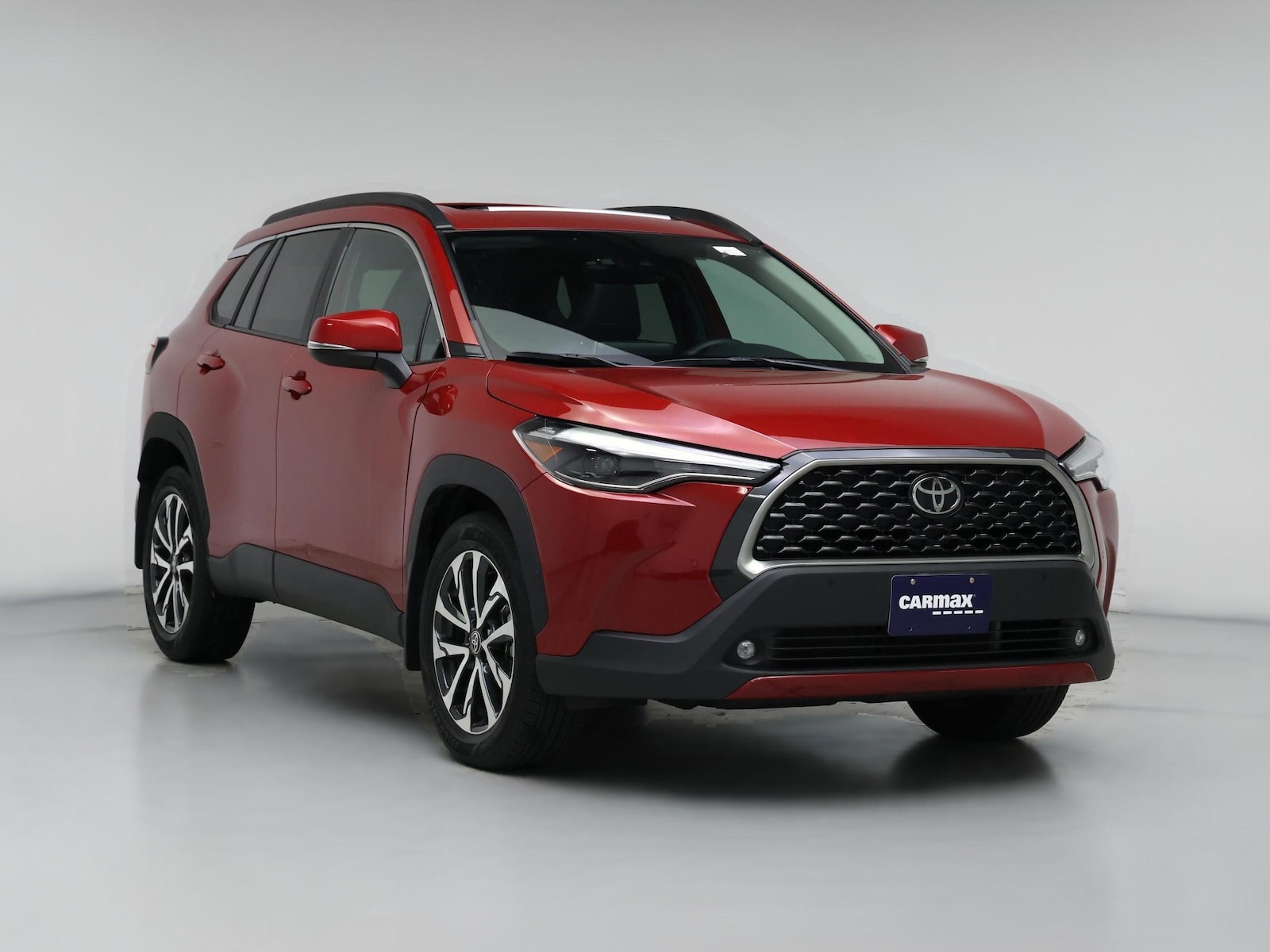 2022 Toyota Corolla Cross XLE - Photo 1