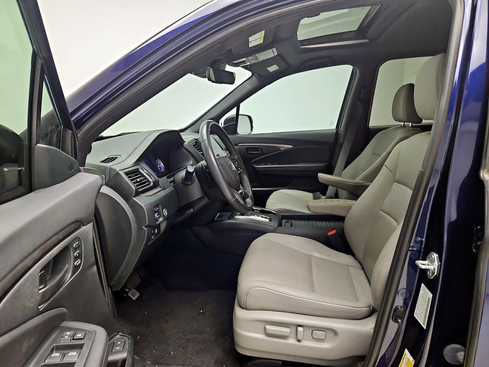 2023 Honda Passport EX-L - Photo 12