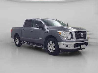 2017 Nissan Titan SV