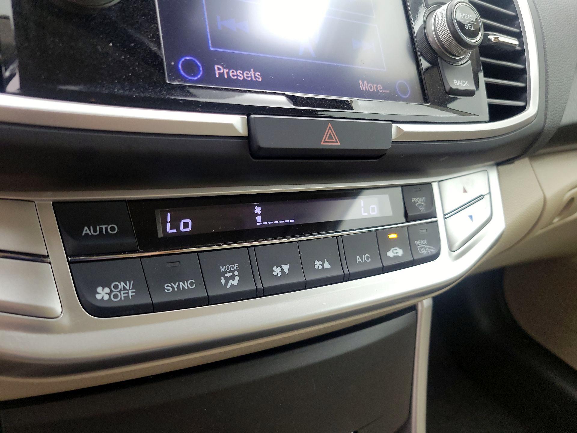 Thumbnail: 2014 Honda Accord - 16