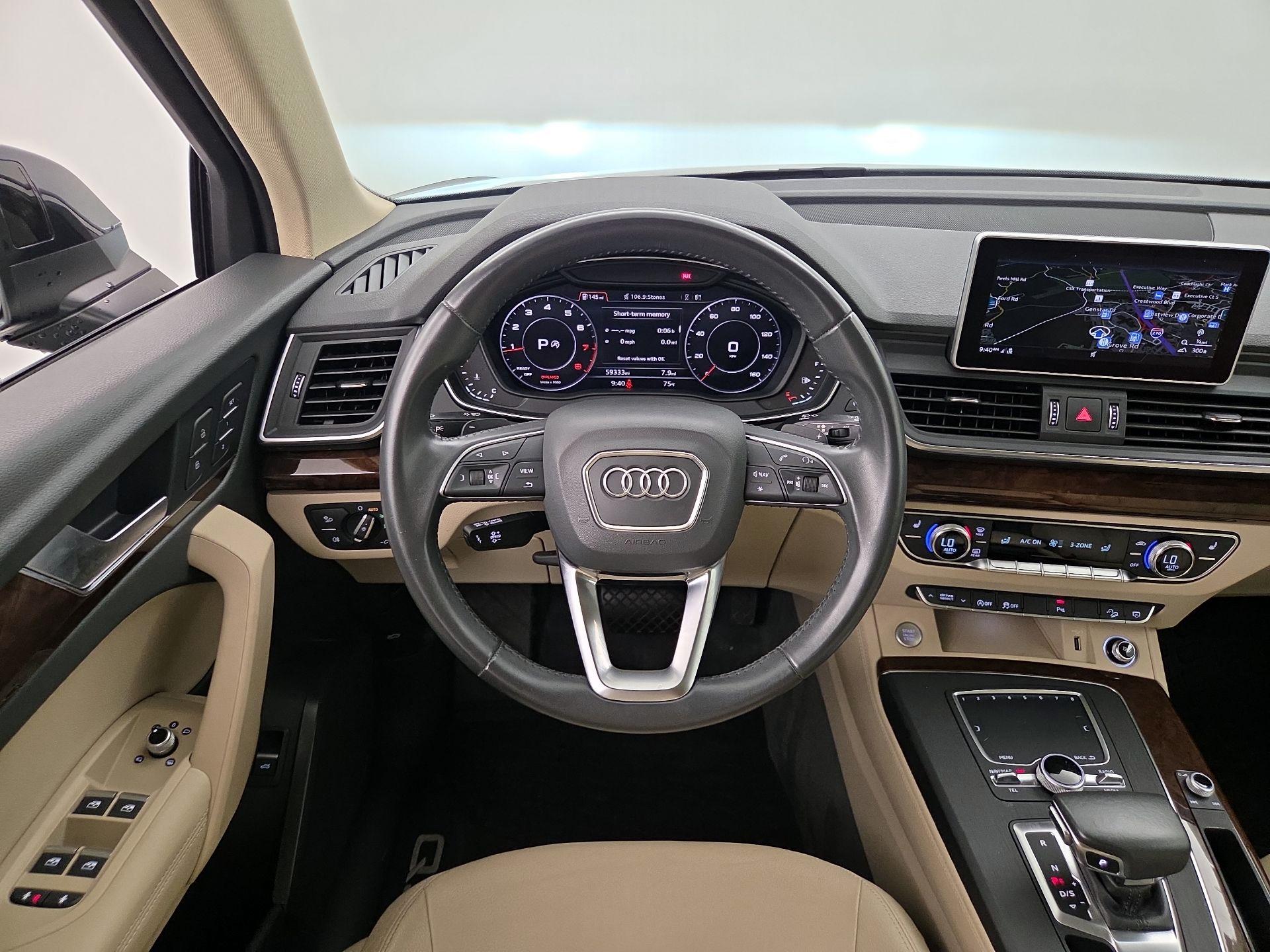 Thumbnail: 2020 Audi Q5 - 10