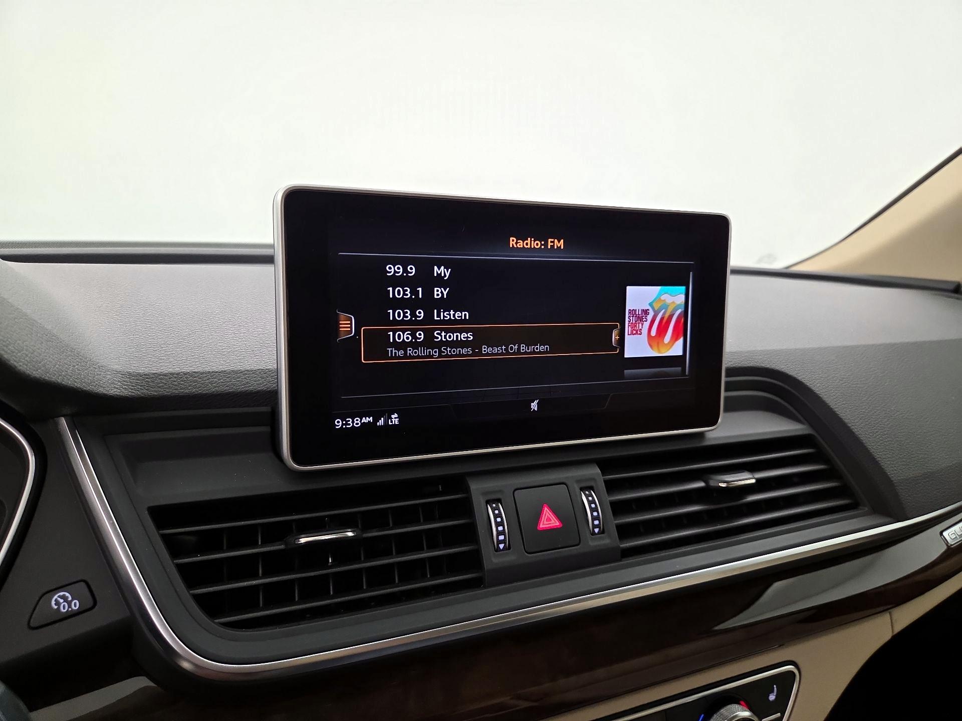 Thumbnail: 2020 Audi Q5 - 16