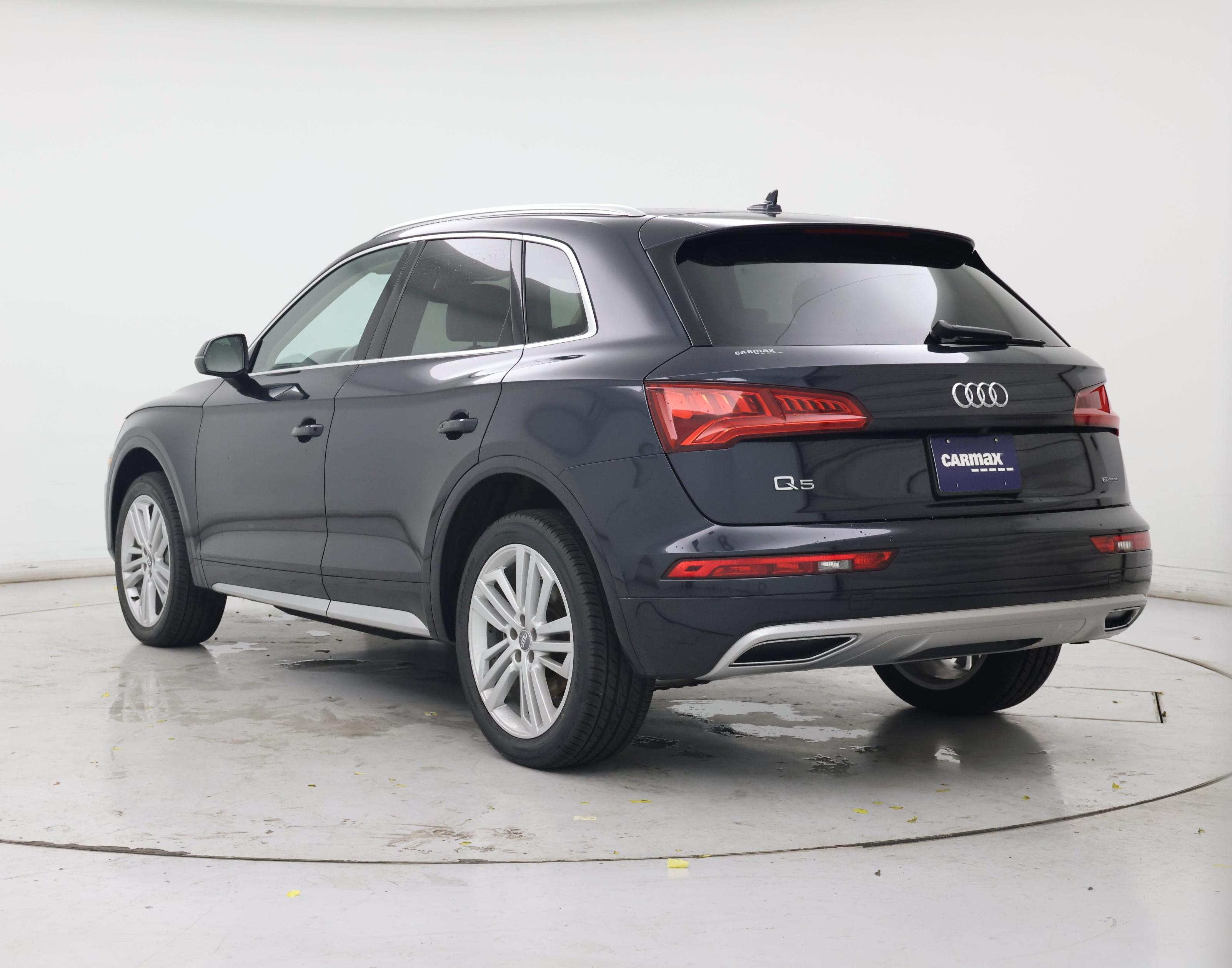 Thumbnail: 2020 Audi Q5 - 2