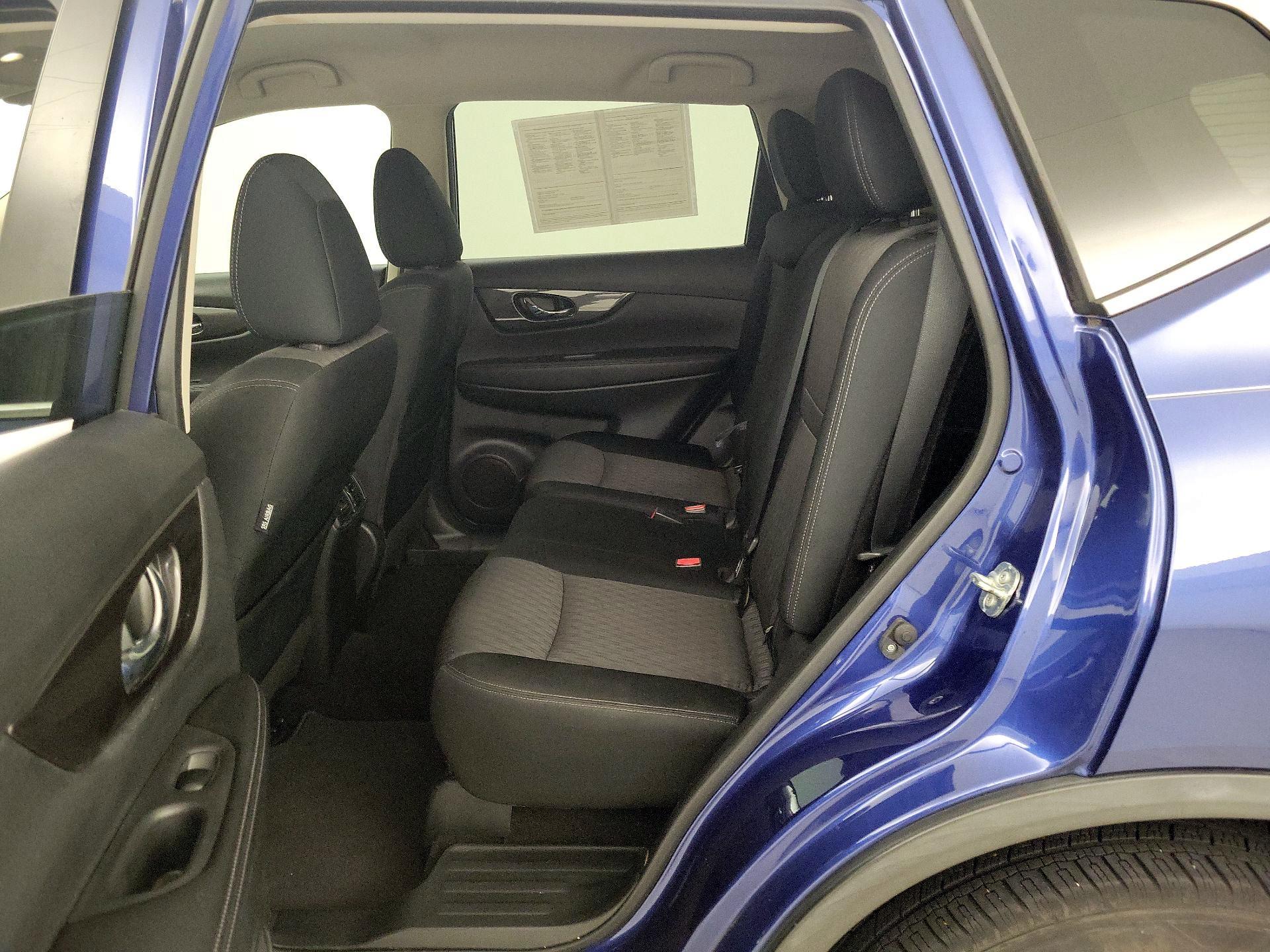Thumbnail: 2020 Nissan Rogue - 19