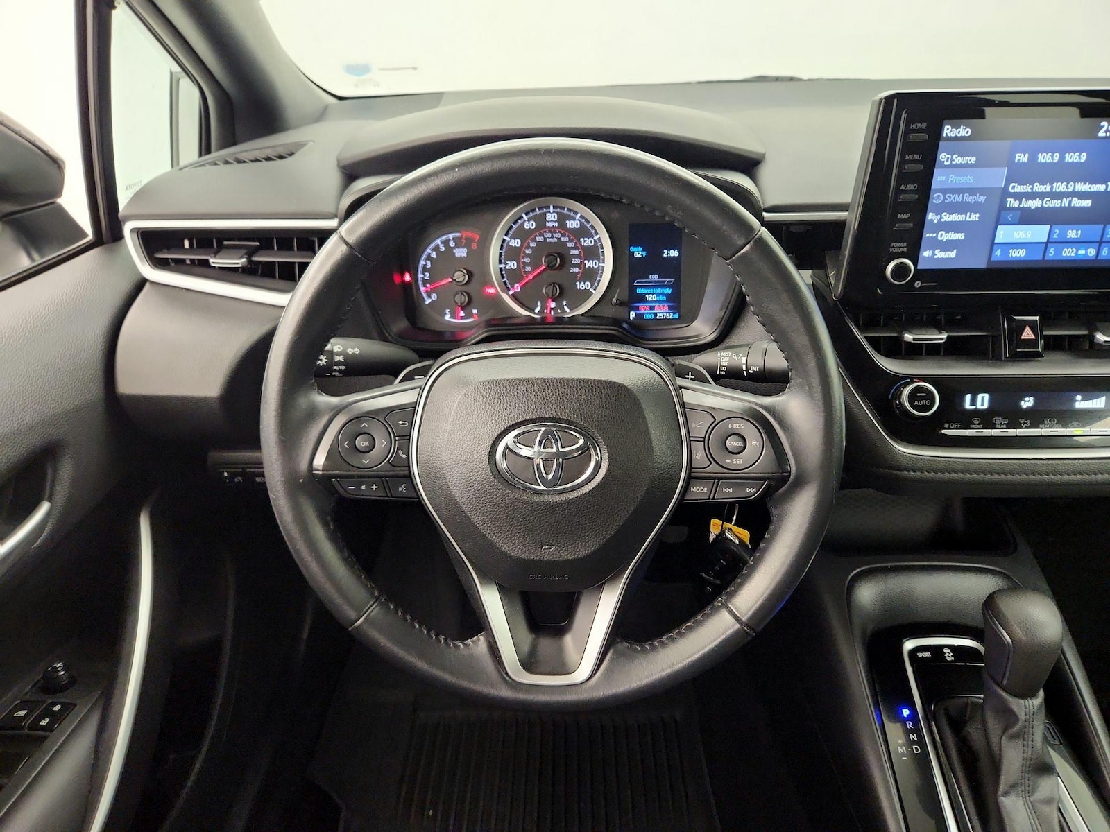 2022 Toyota Corolla Nightshade - Photo 11