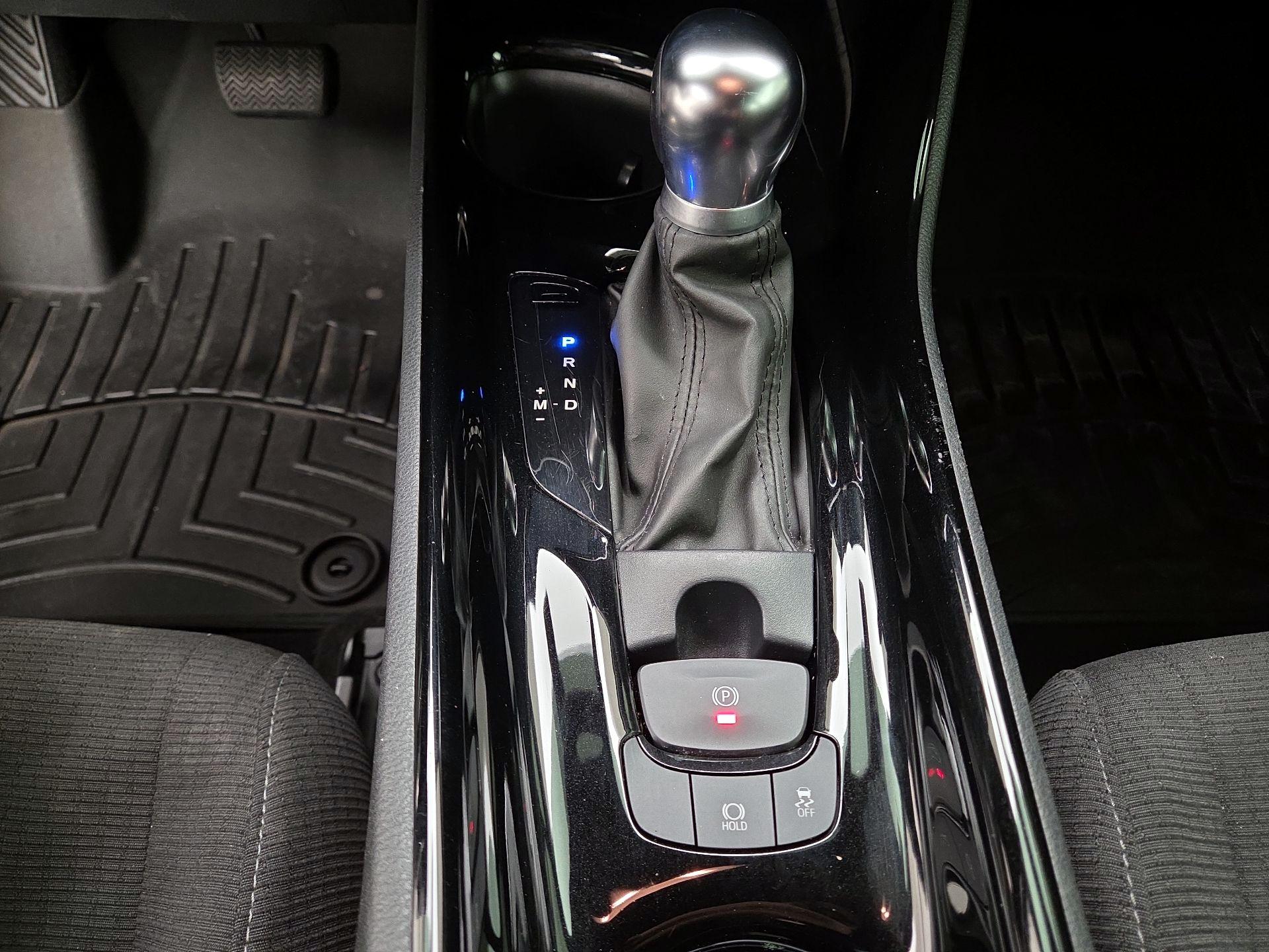 Thumbnail: 2019 Toyota C-HR - 16