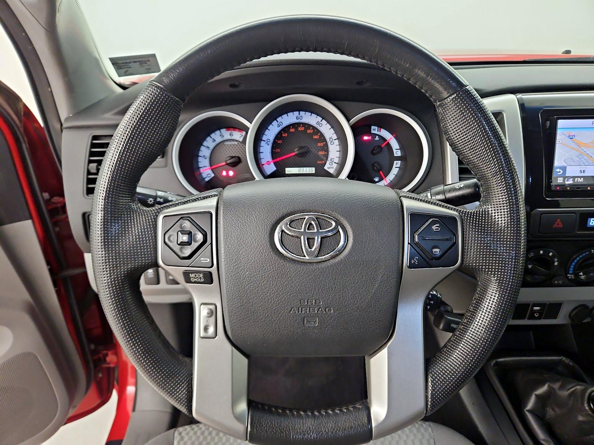 Thumbnail: 2014 Toyota Tacoma - 10