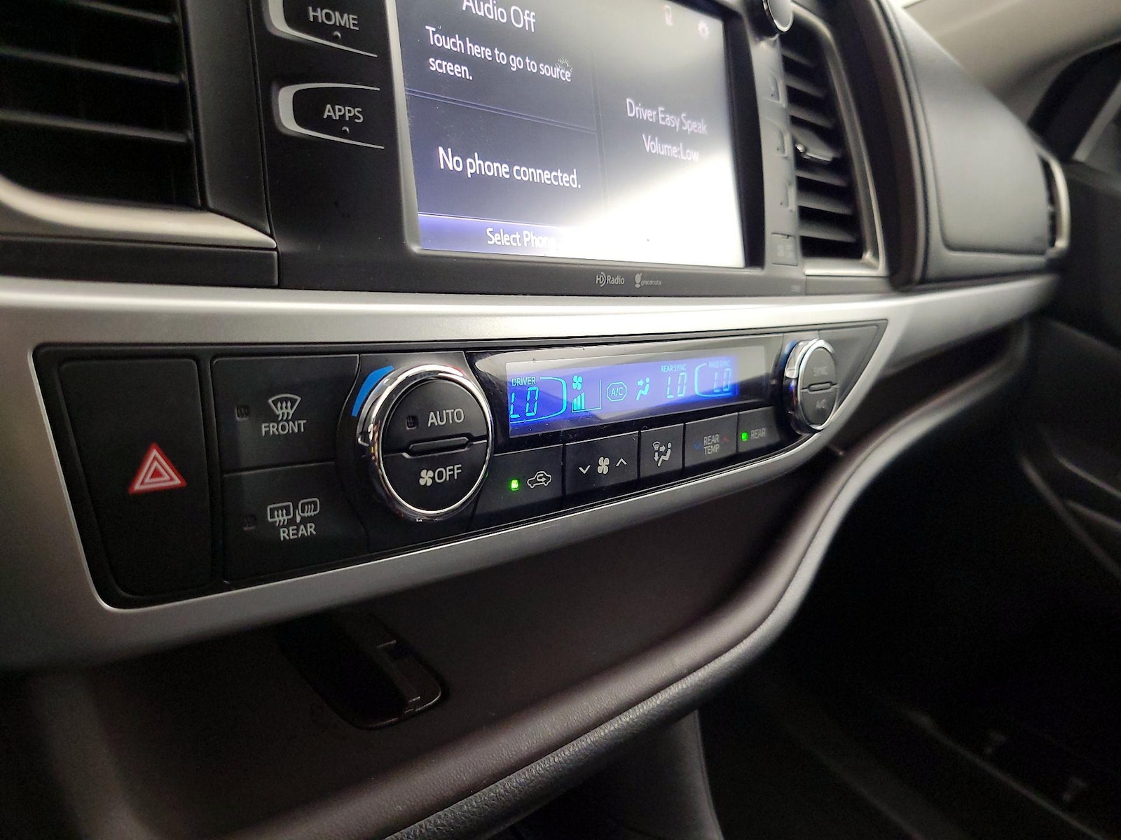 2015 Toyota Highlander XLE - Photo 17