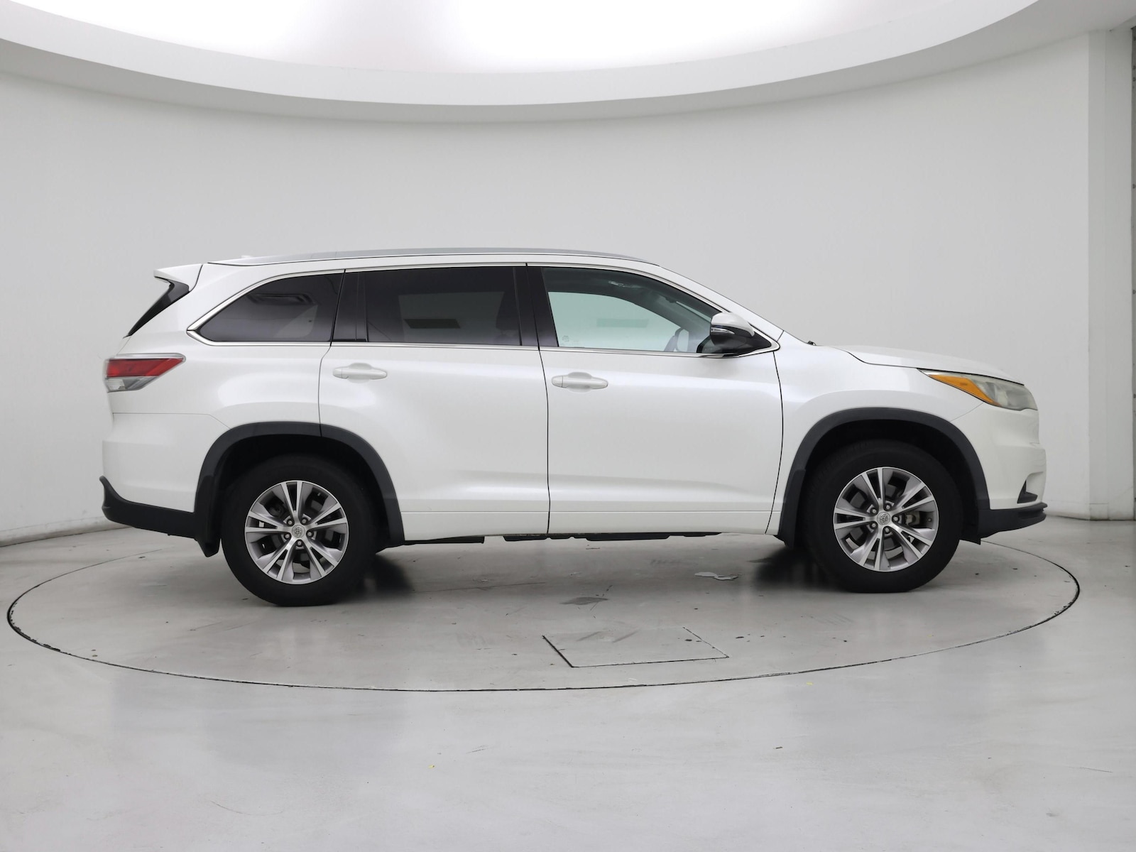 2015 Toyota Highlander XLE - Photo 8