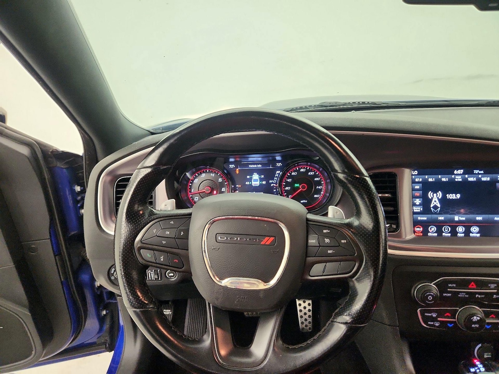 2021 Dodge Charger R/T - Photo 11