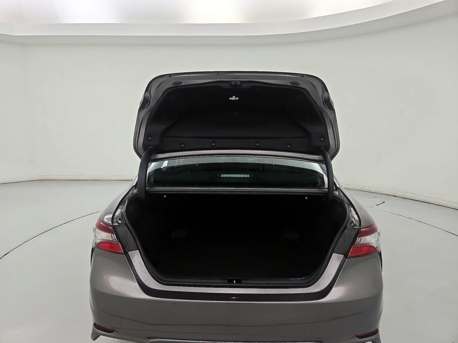 2024 Toyota Camry SE - Photo 21