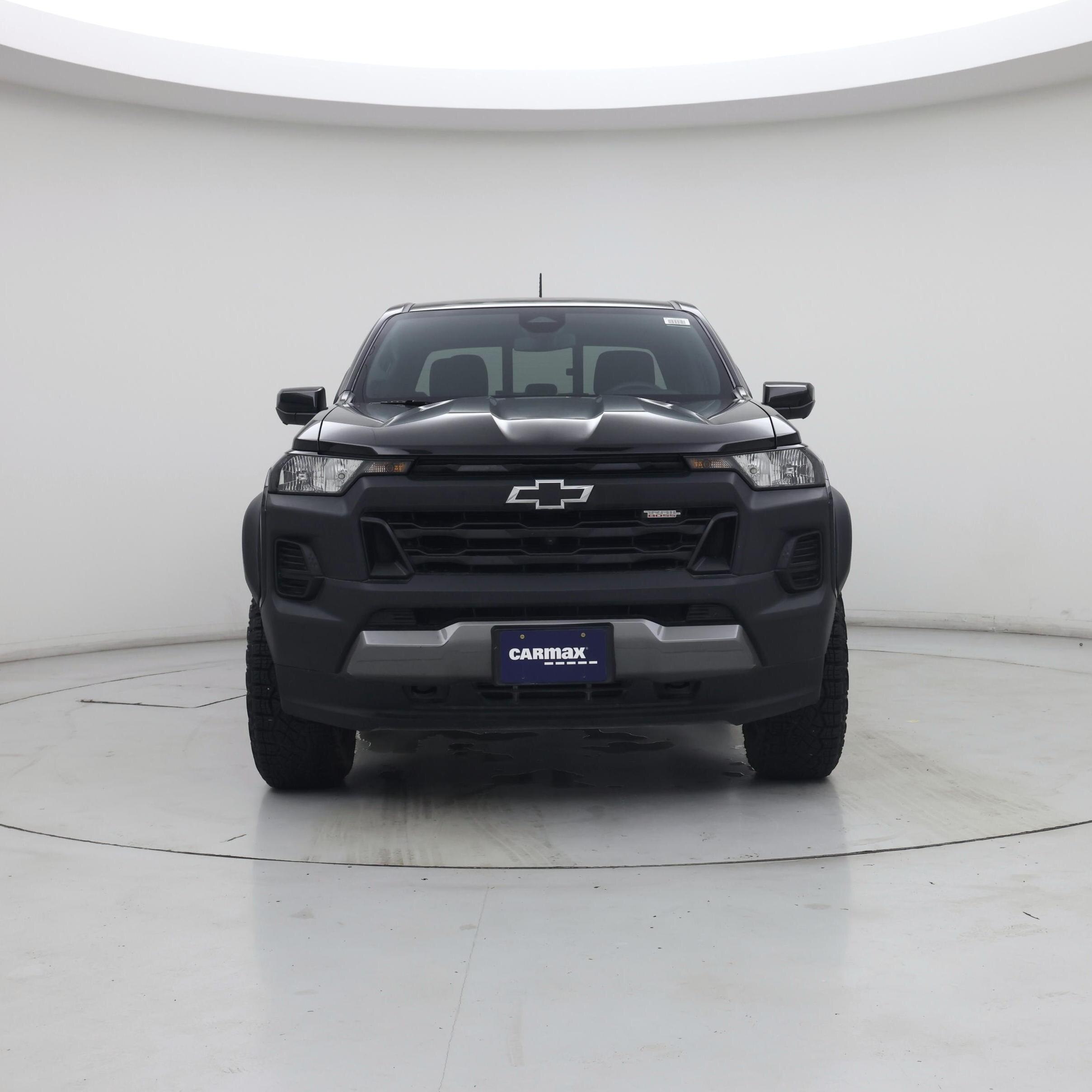 Thumbnail: 2023 Chevrolet Colorado - 5