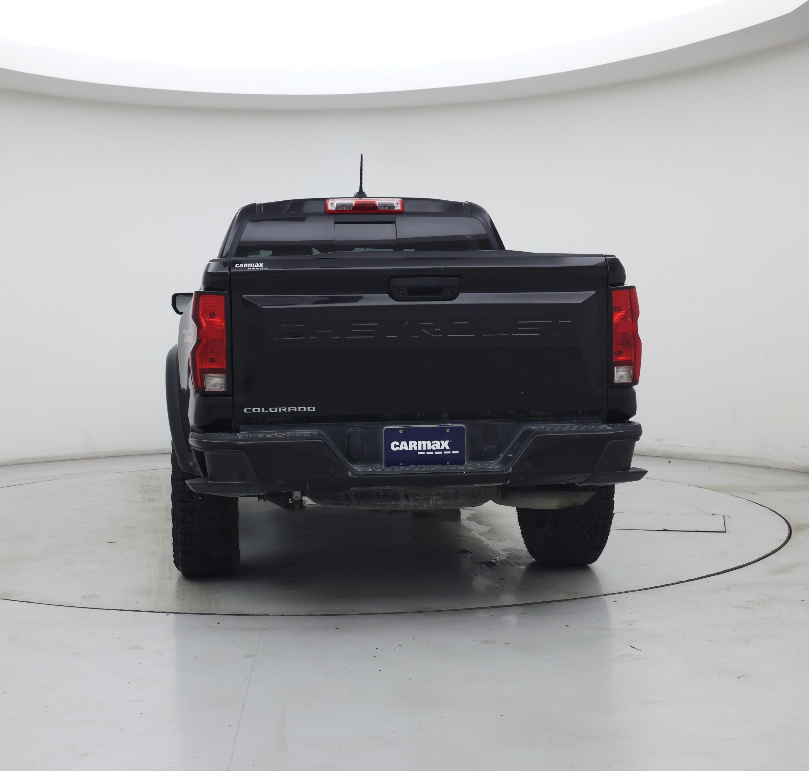 Thumbnail: 2023 Chevrolet Colorado - 6