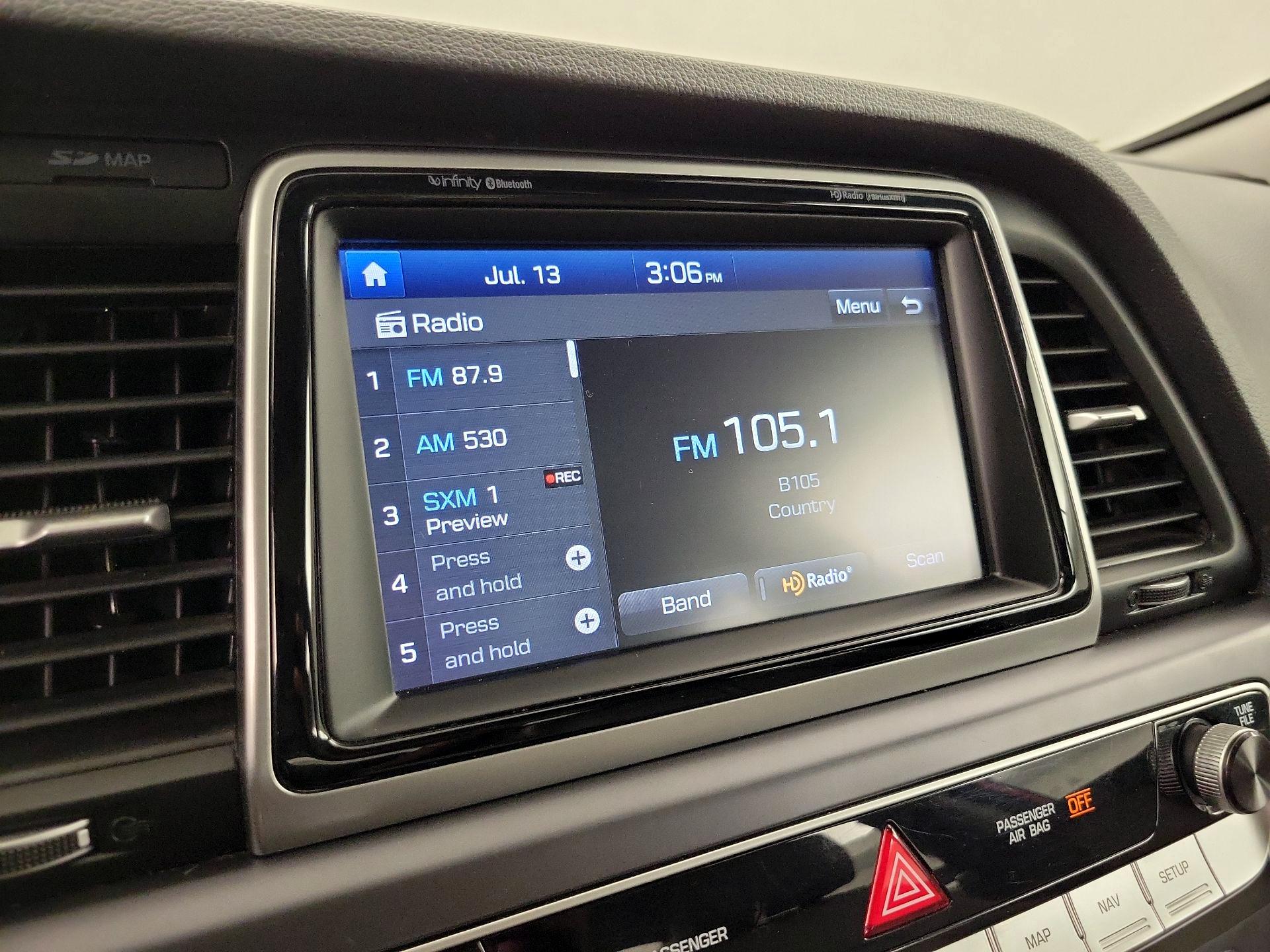 Thumbnail: 2019 Hyundai Sonata - 16