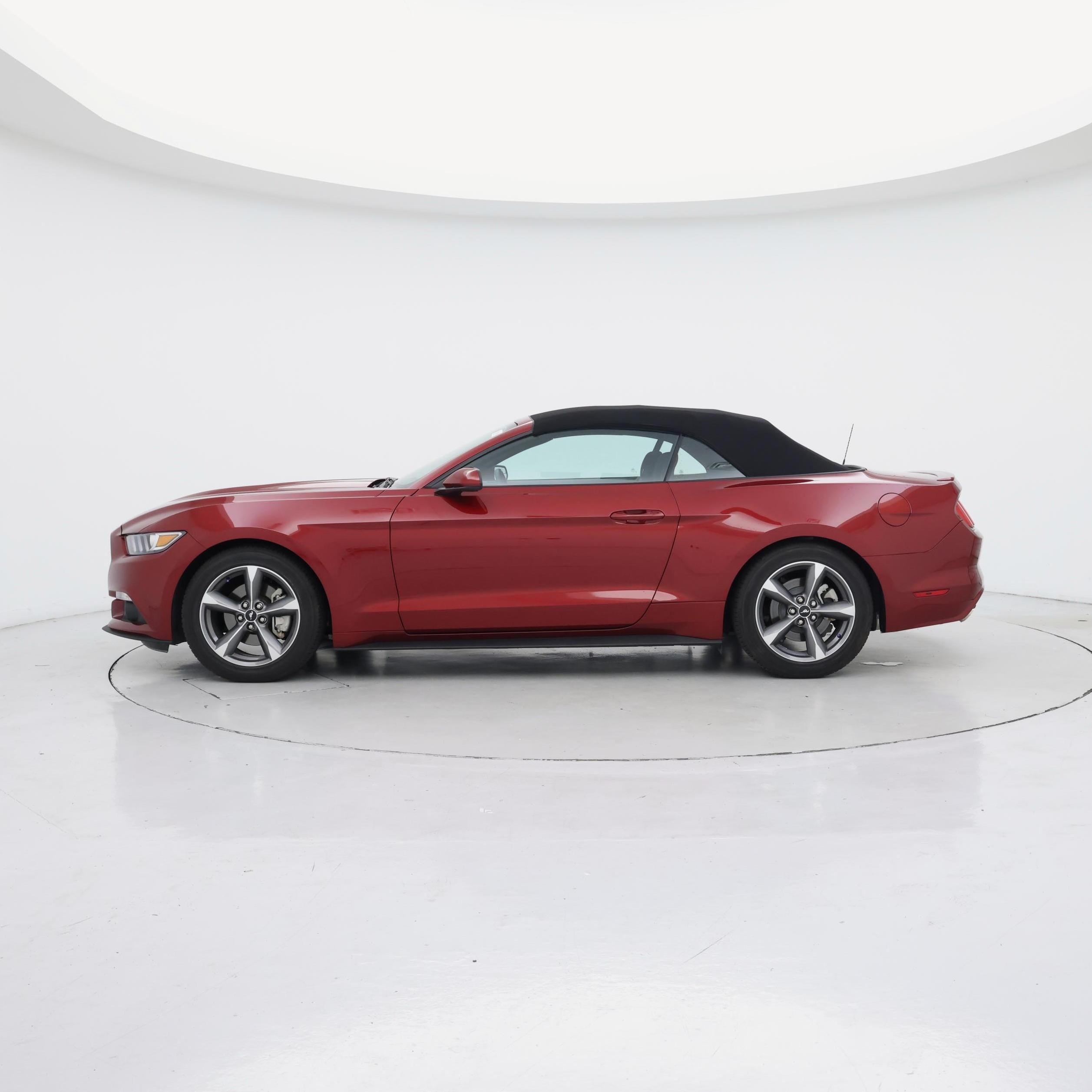Thumbnail: 2017 Ford Mustang - 3