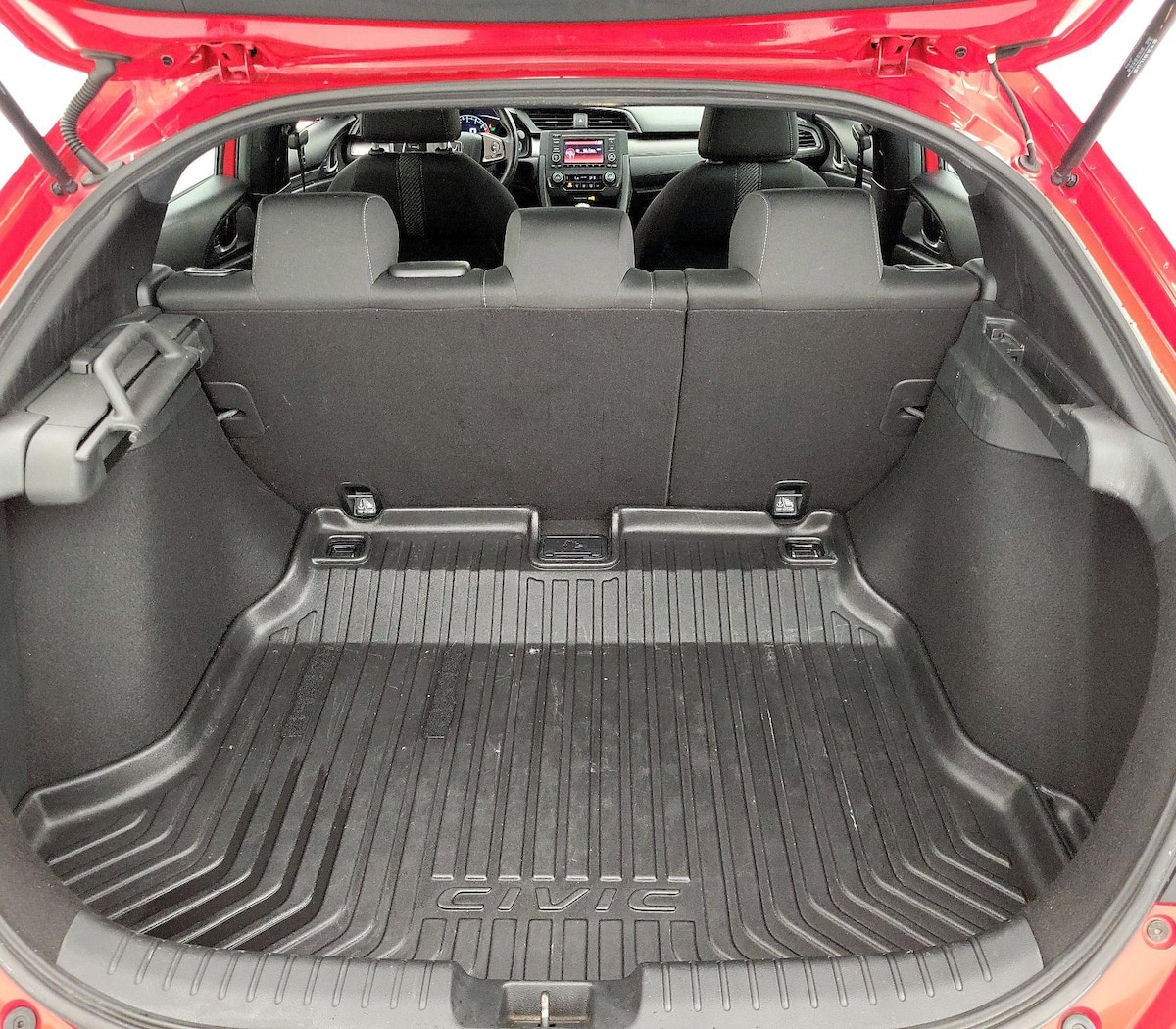 Trunk/Cargo (Seats Up)