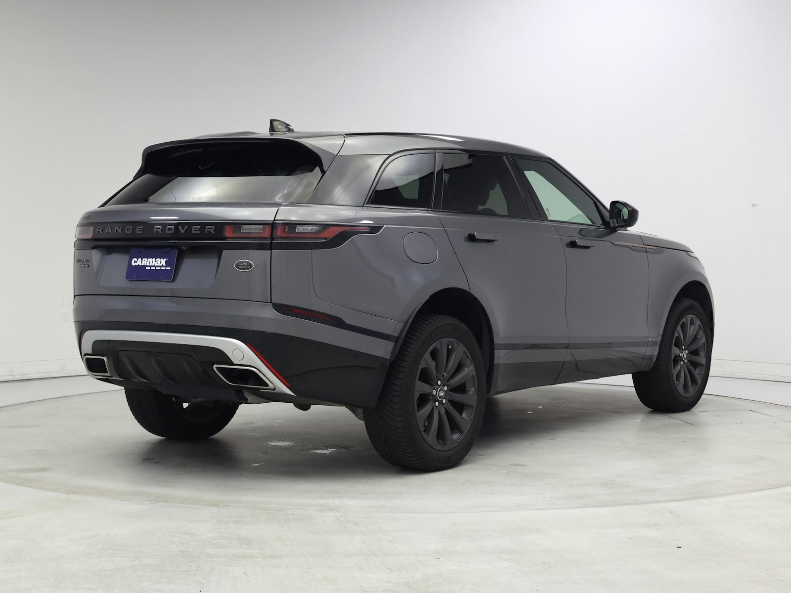 2018 Land Rover Range Rover Velar SE - Photo 9