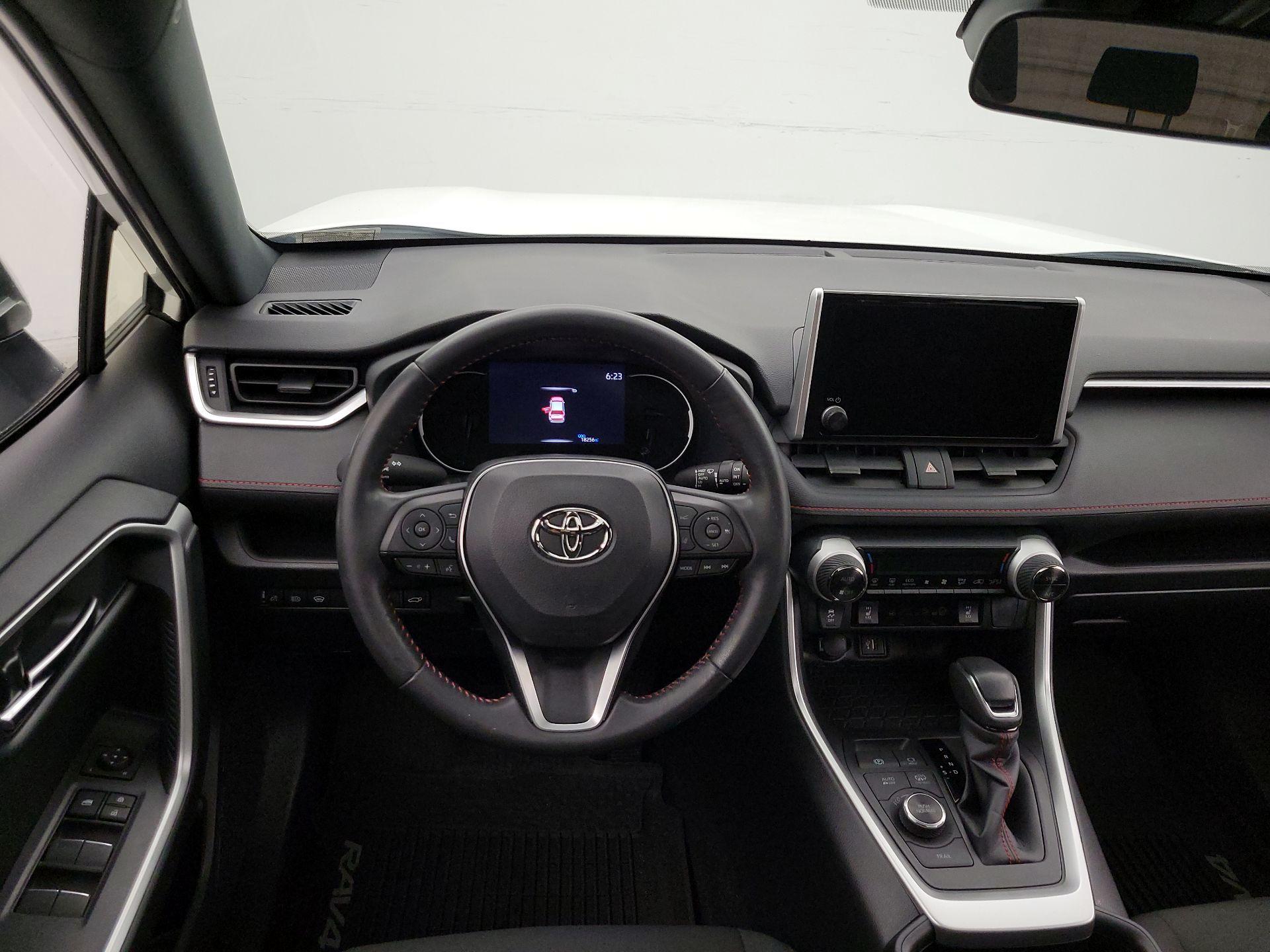 Thumbnail: 2023 Toyota RAV4 - 10