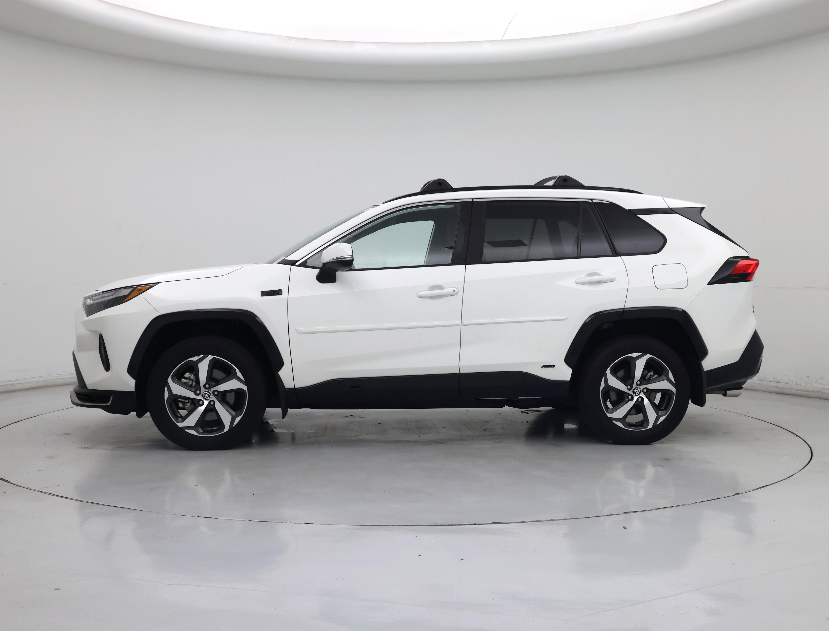 Thumbnail: 2023 Toyota RAV4 - 3