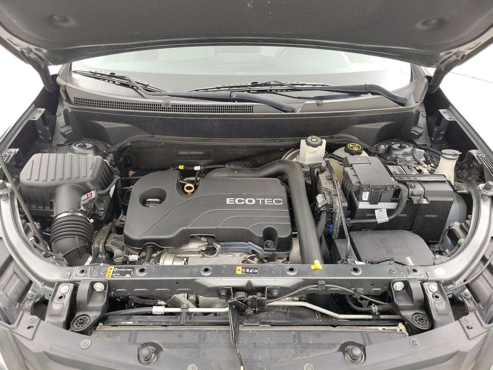 2019 Chevrolet Equinox LS - Photo 22