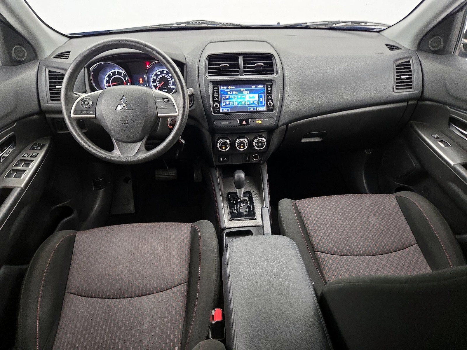 2018 Mitsubishi Outlander Sport ES - Photo 10