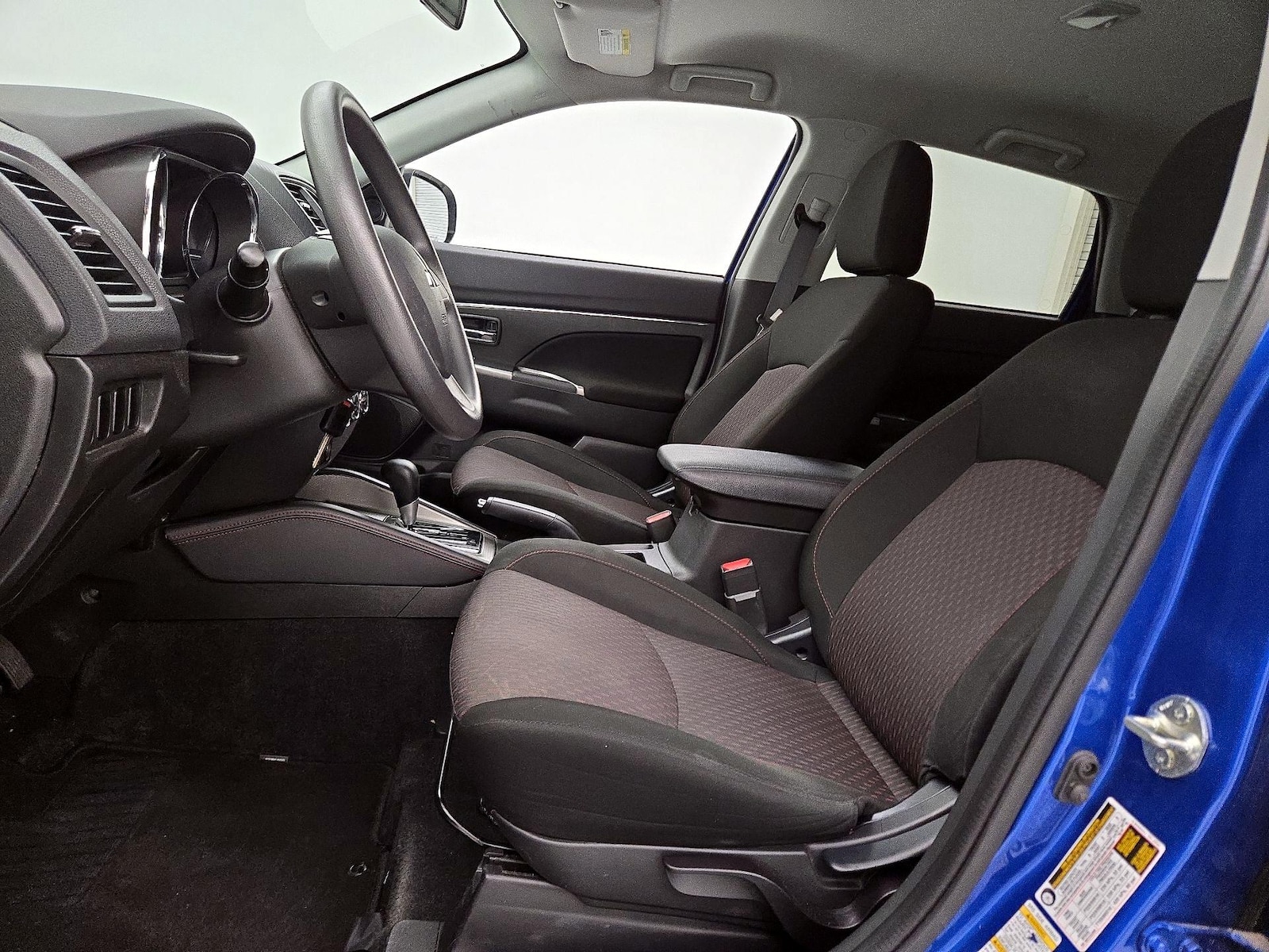 2018 Mitsubishi Outlander Sport ES - Photo 12