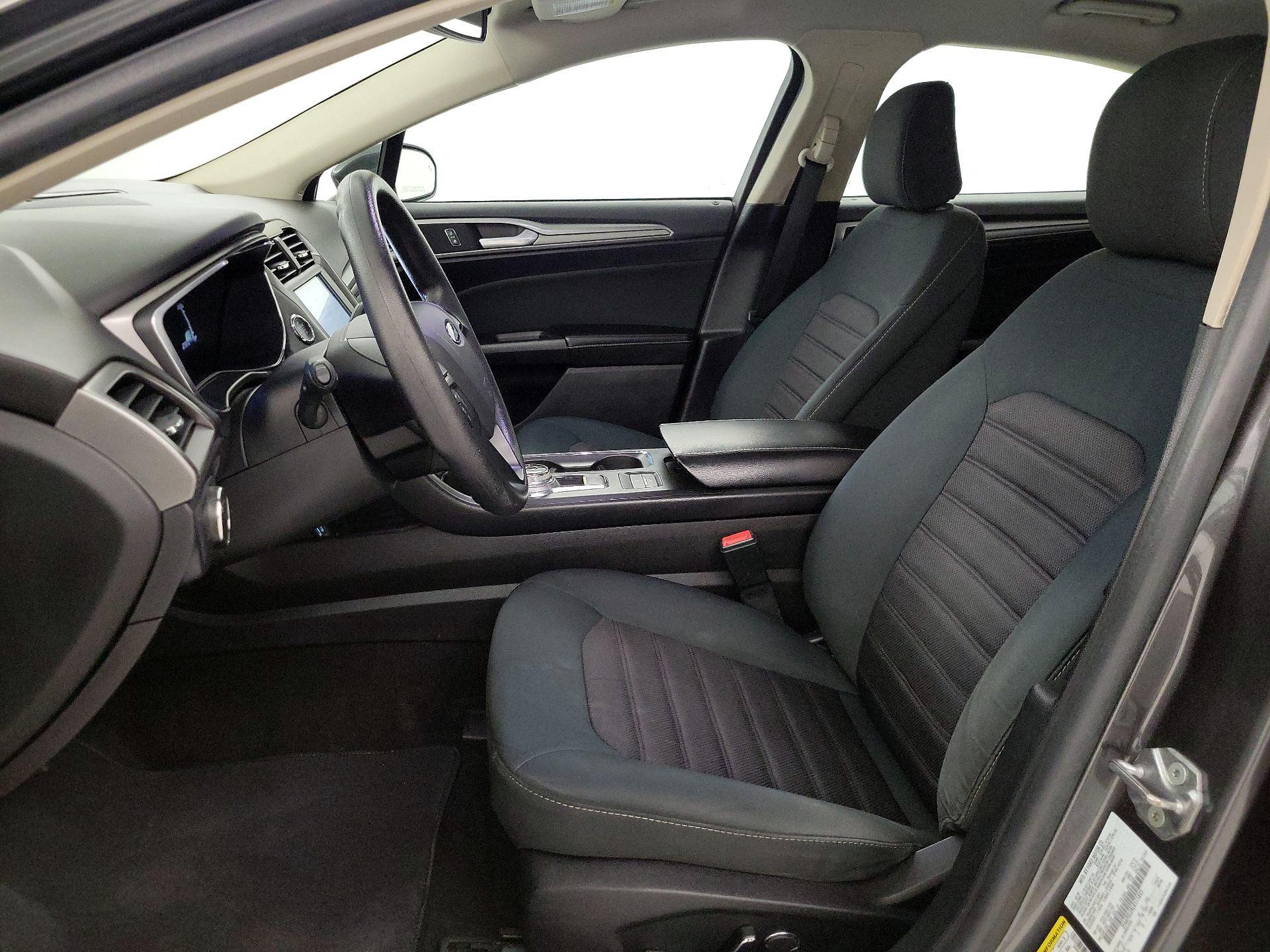 Thumbnail: 2020 Ford Fusion - 11