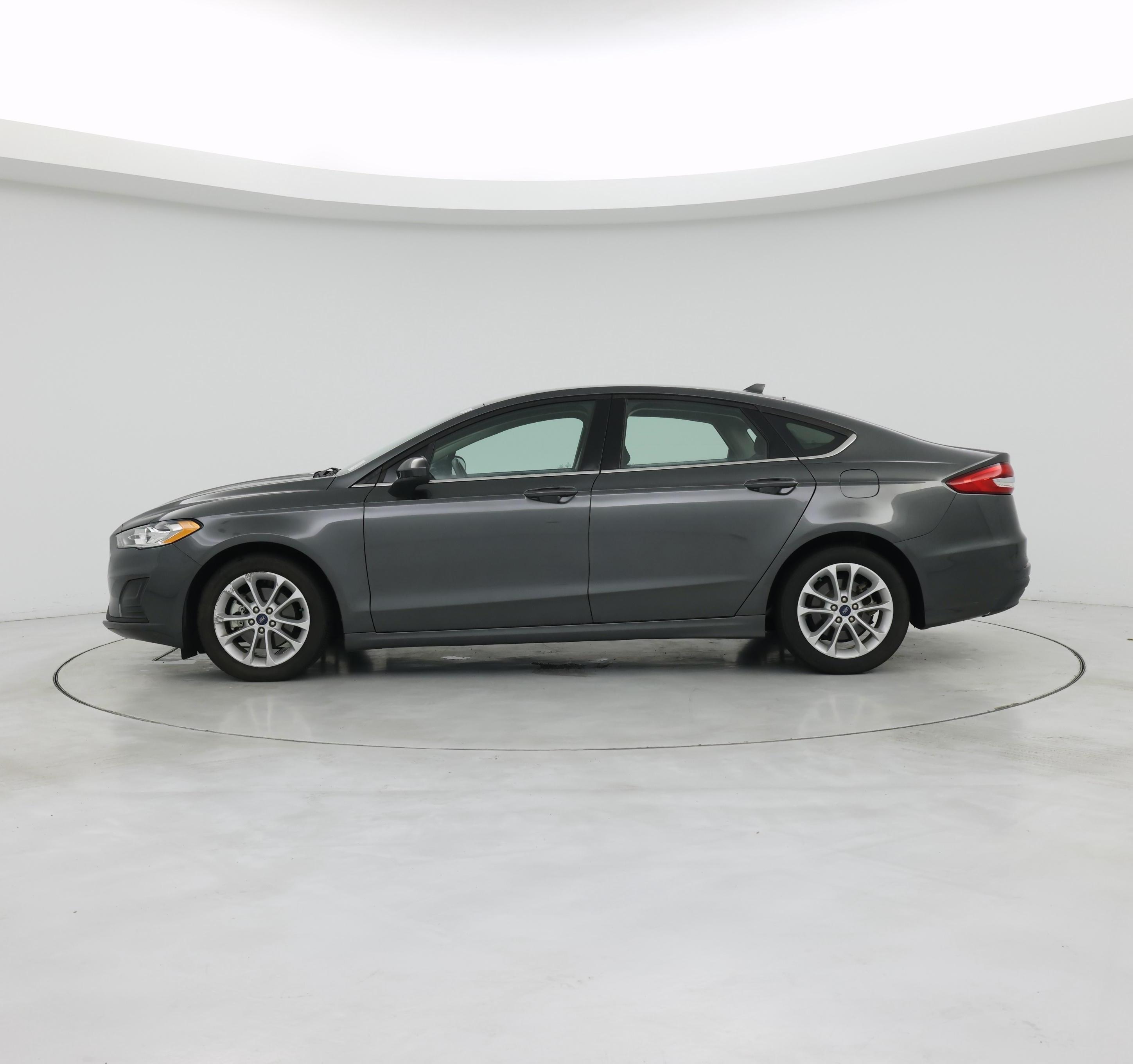 Thumbnail: 2020 Ford Fusion - 3