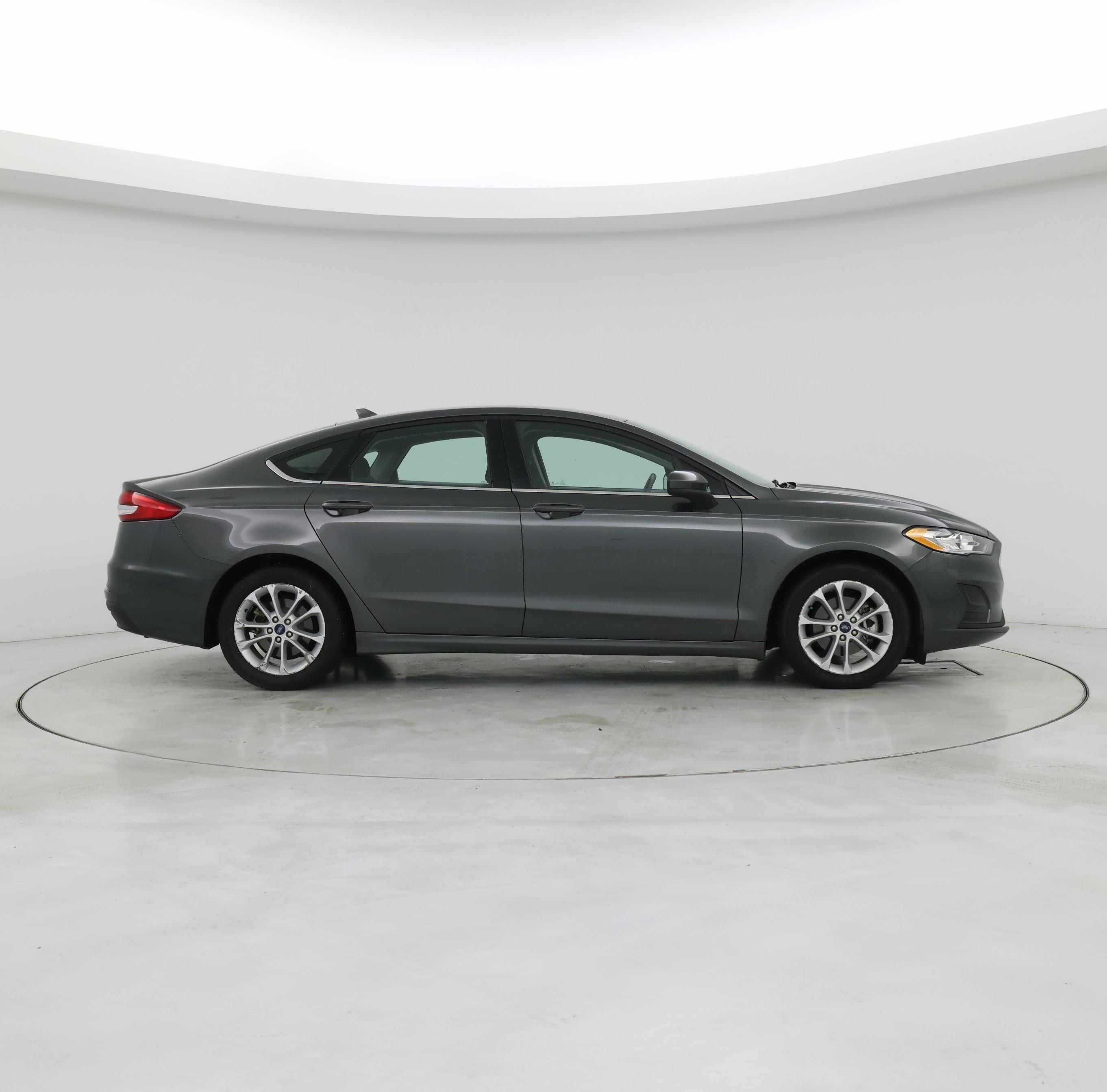 Thumbnail: 2020 Ford Fusion - 7