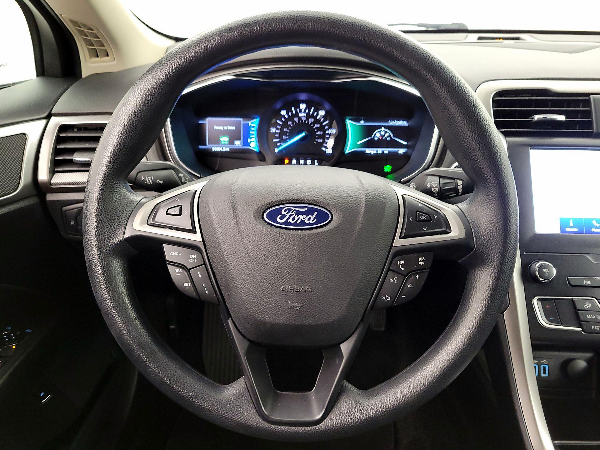 Thumbnail: 2020 Ford Fusion - 10