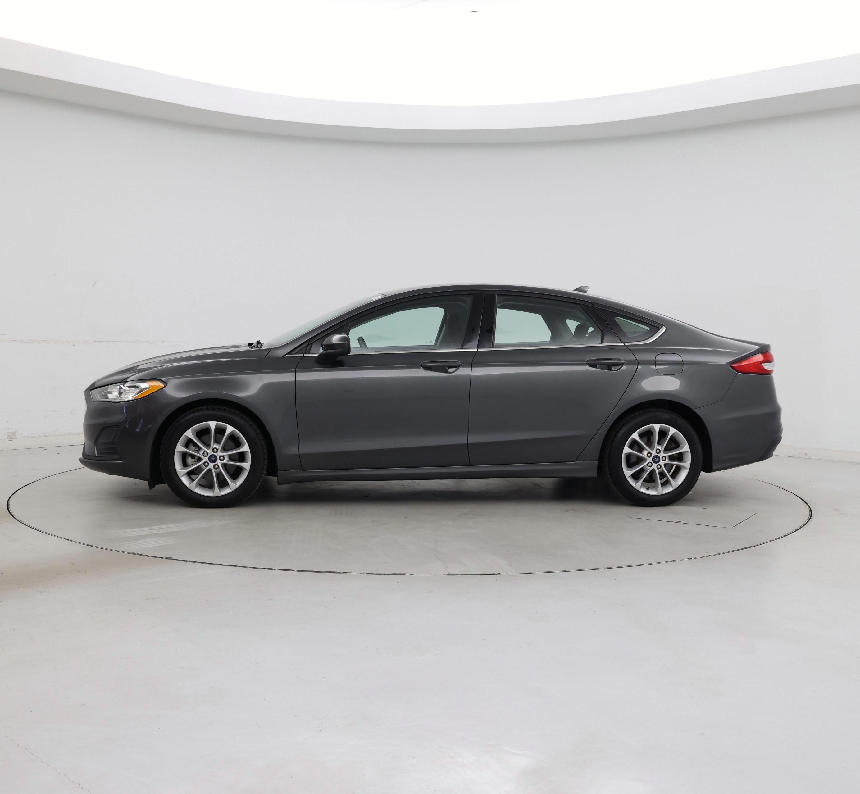 Thumbnail: 2020 Ford Fusion - 3