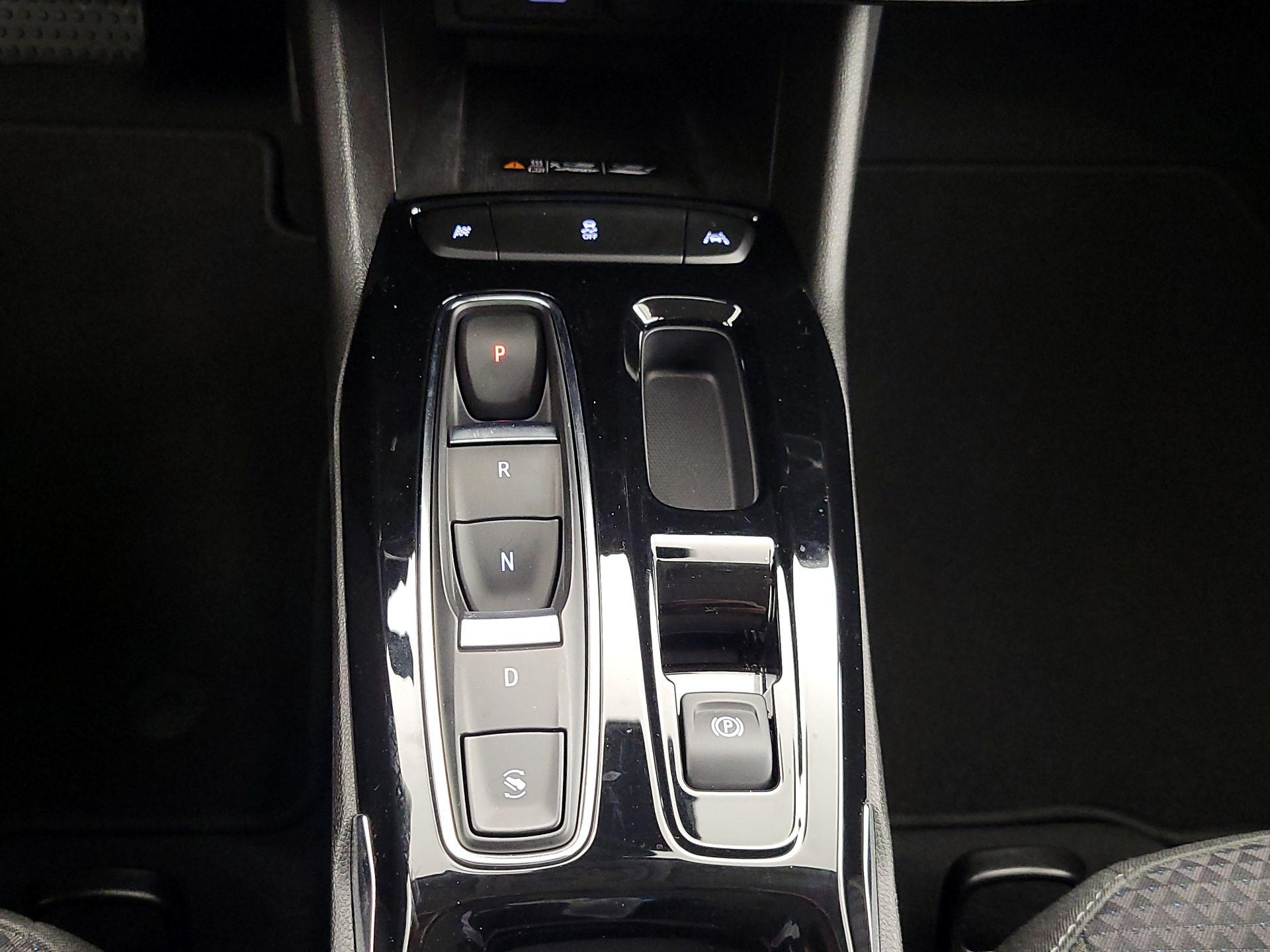 Thumbnail: 2023 Chevrolet Bolt EUV - 17