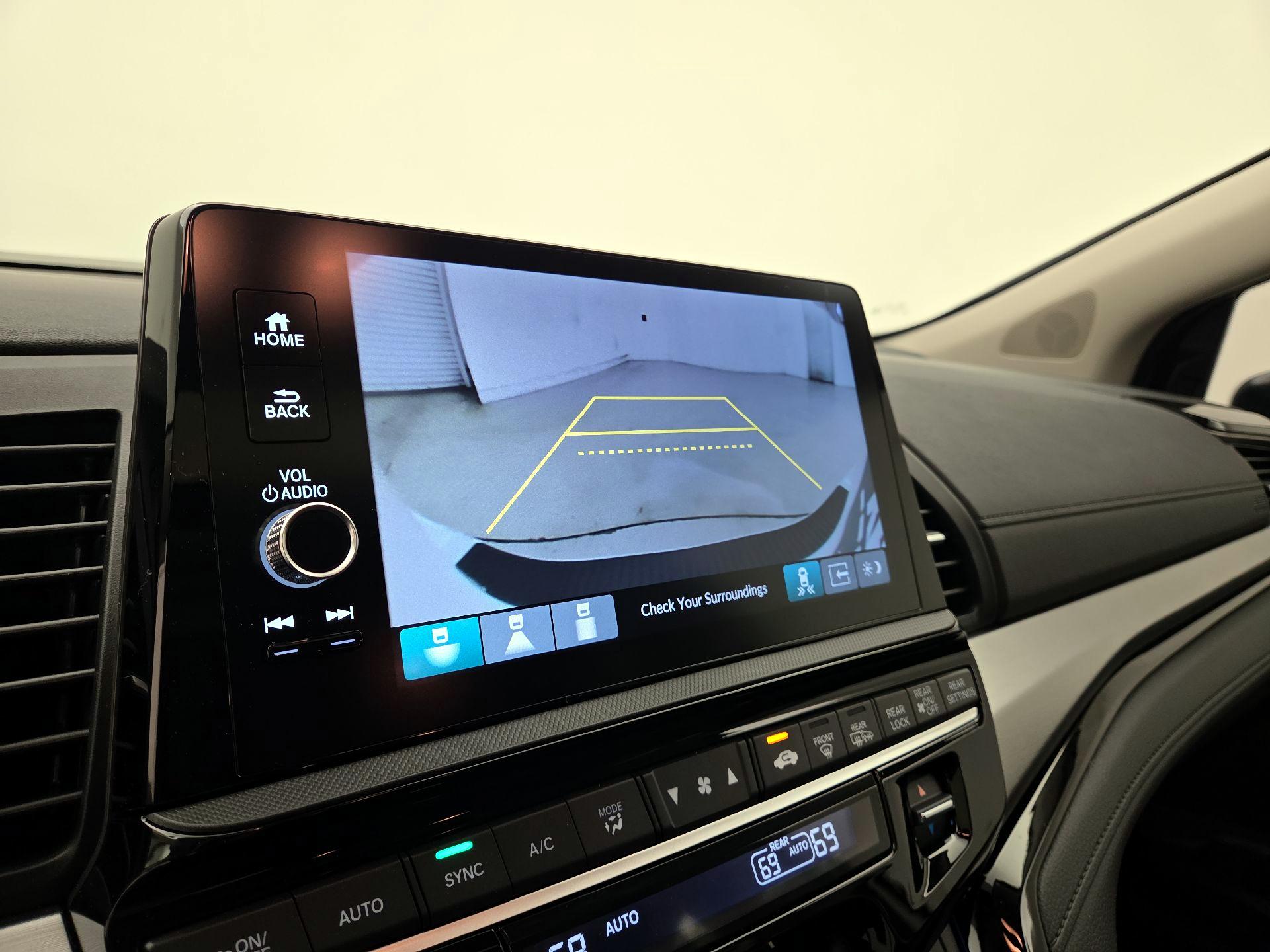 Thumbnail: 2025 Honda Odyssey - 15