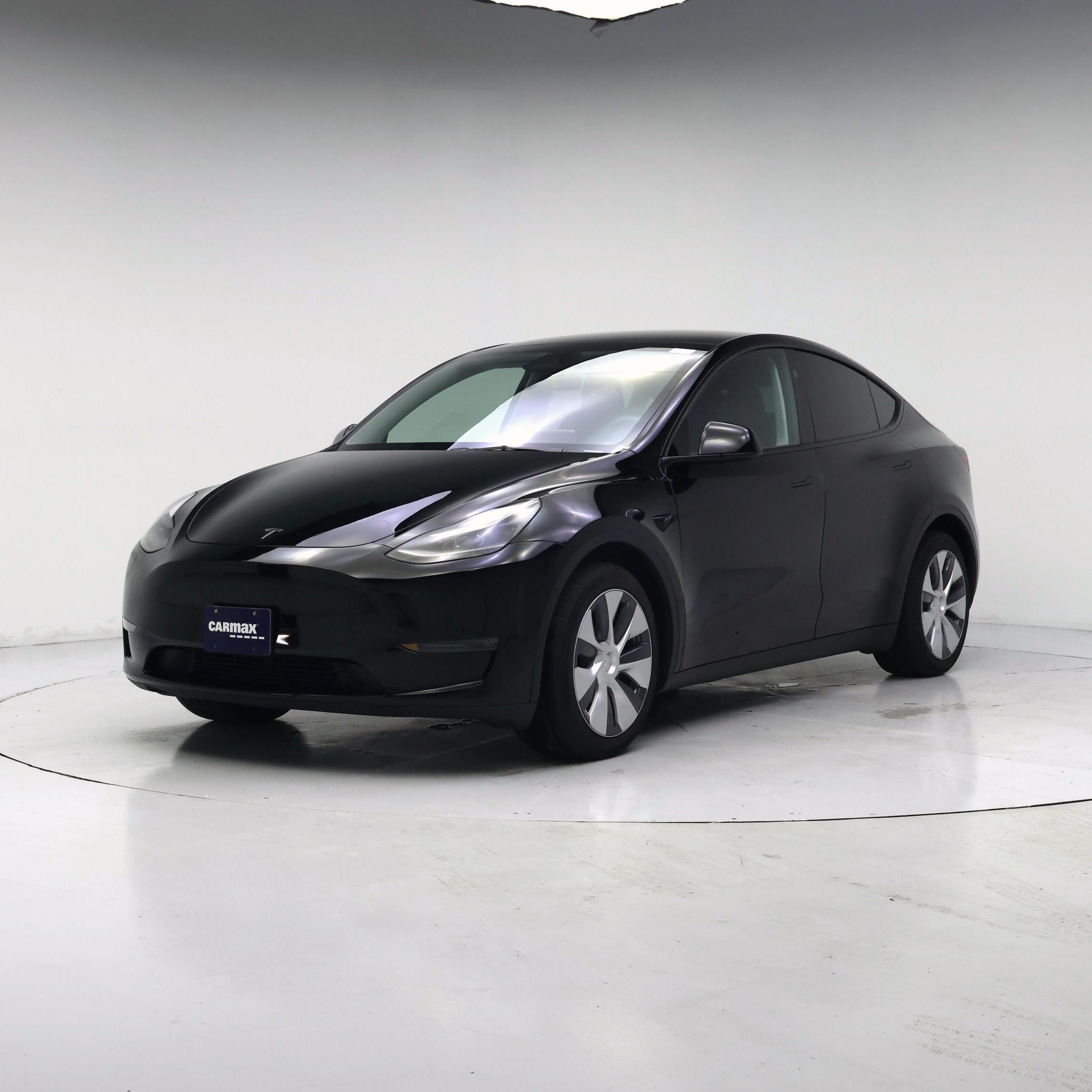 Thumbnail: 2024 Tesla Model Y - 4