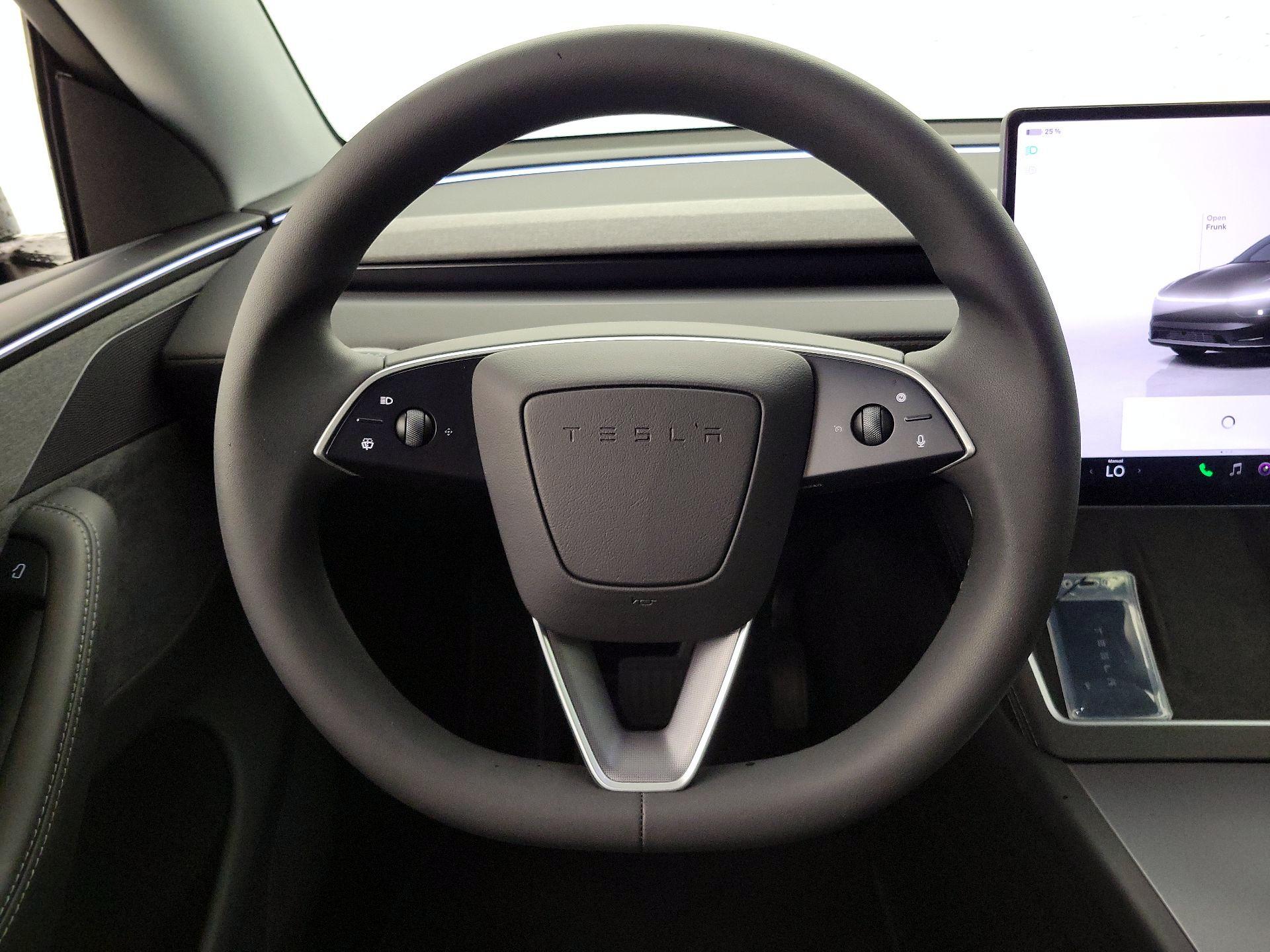 Thumbnail: 2026 Tesla Model Y - 10