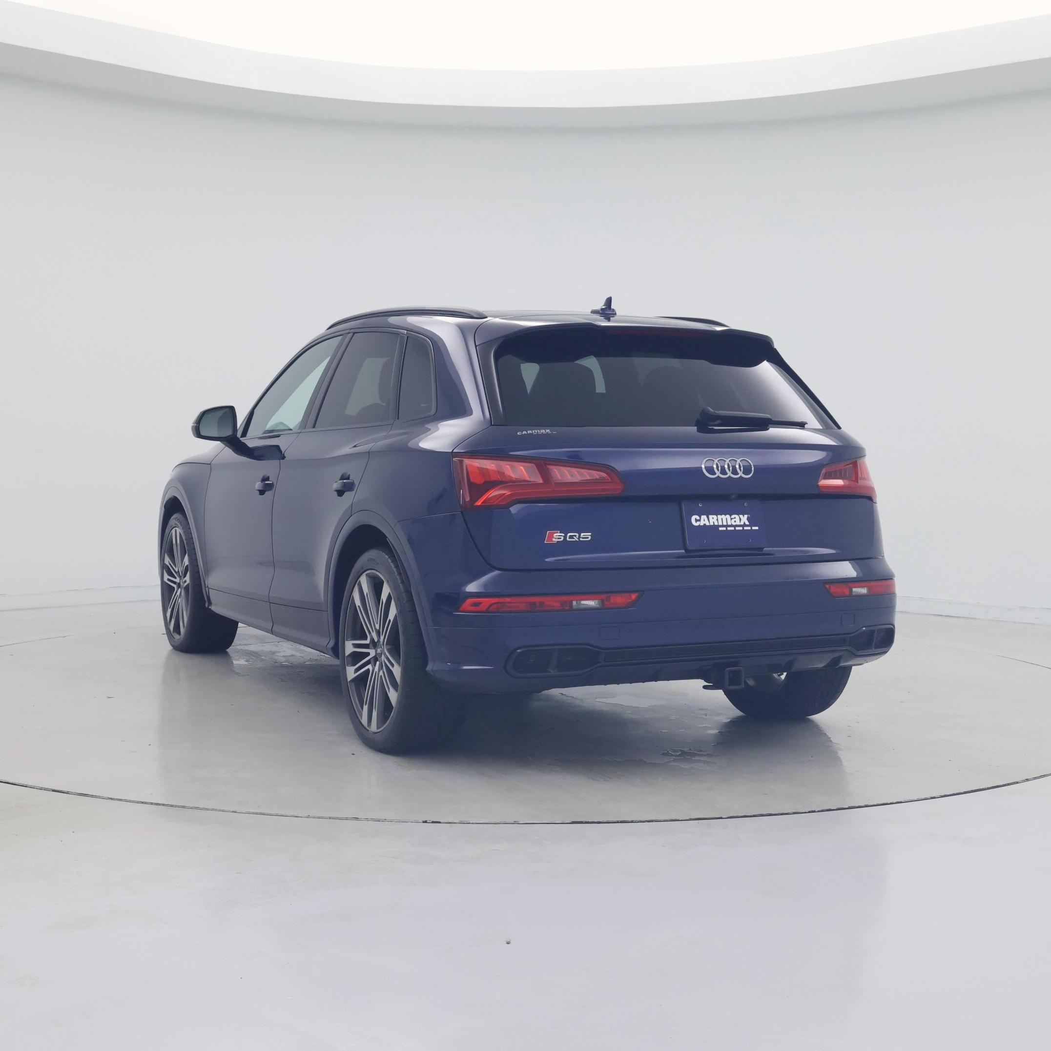 Thumbnail: 2020 Audi SQ5 - 2