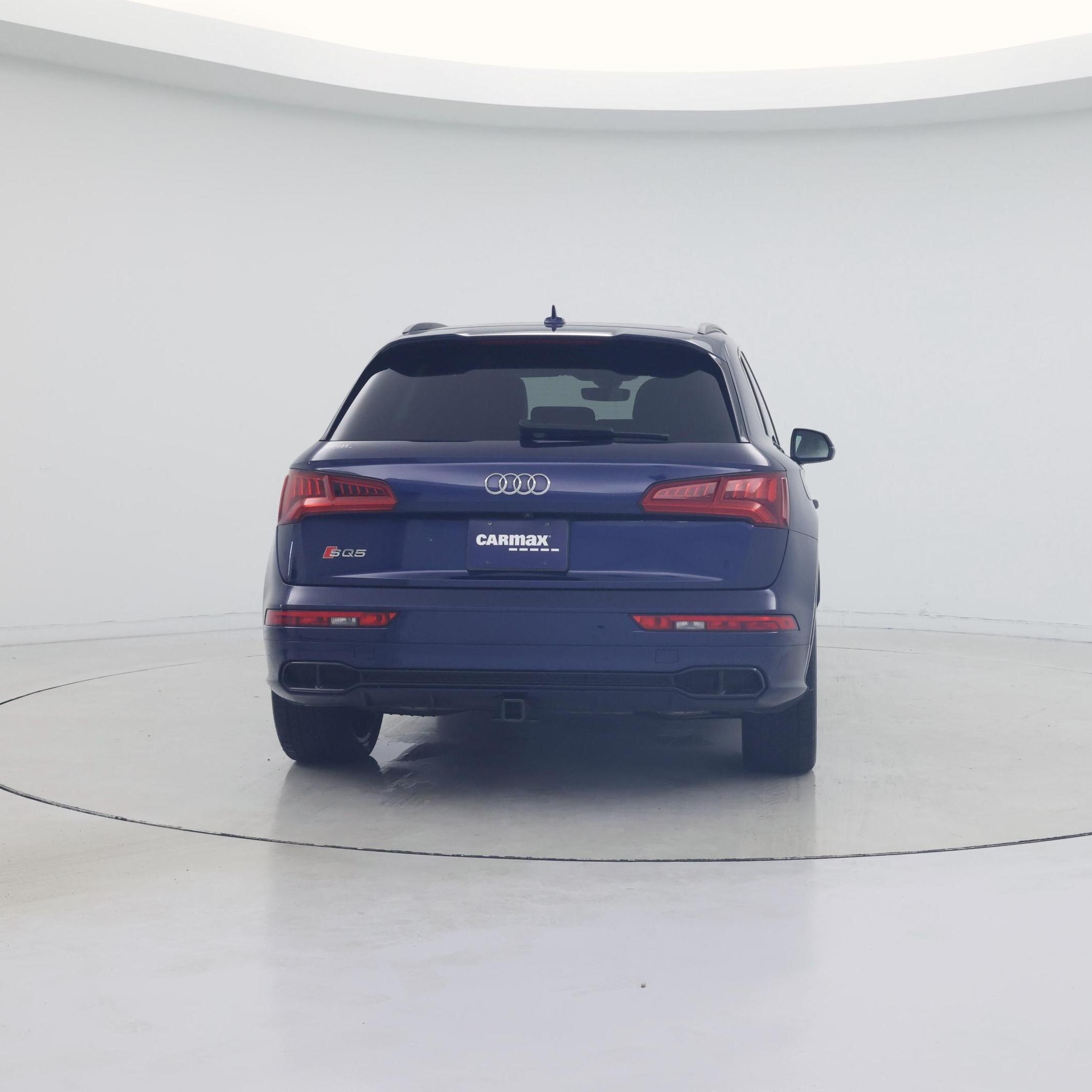 Thumbnail: 2020 Audi SQ5 - 6