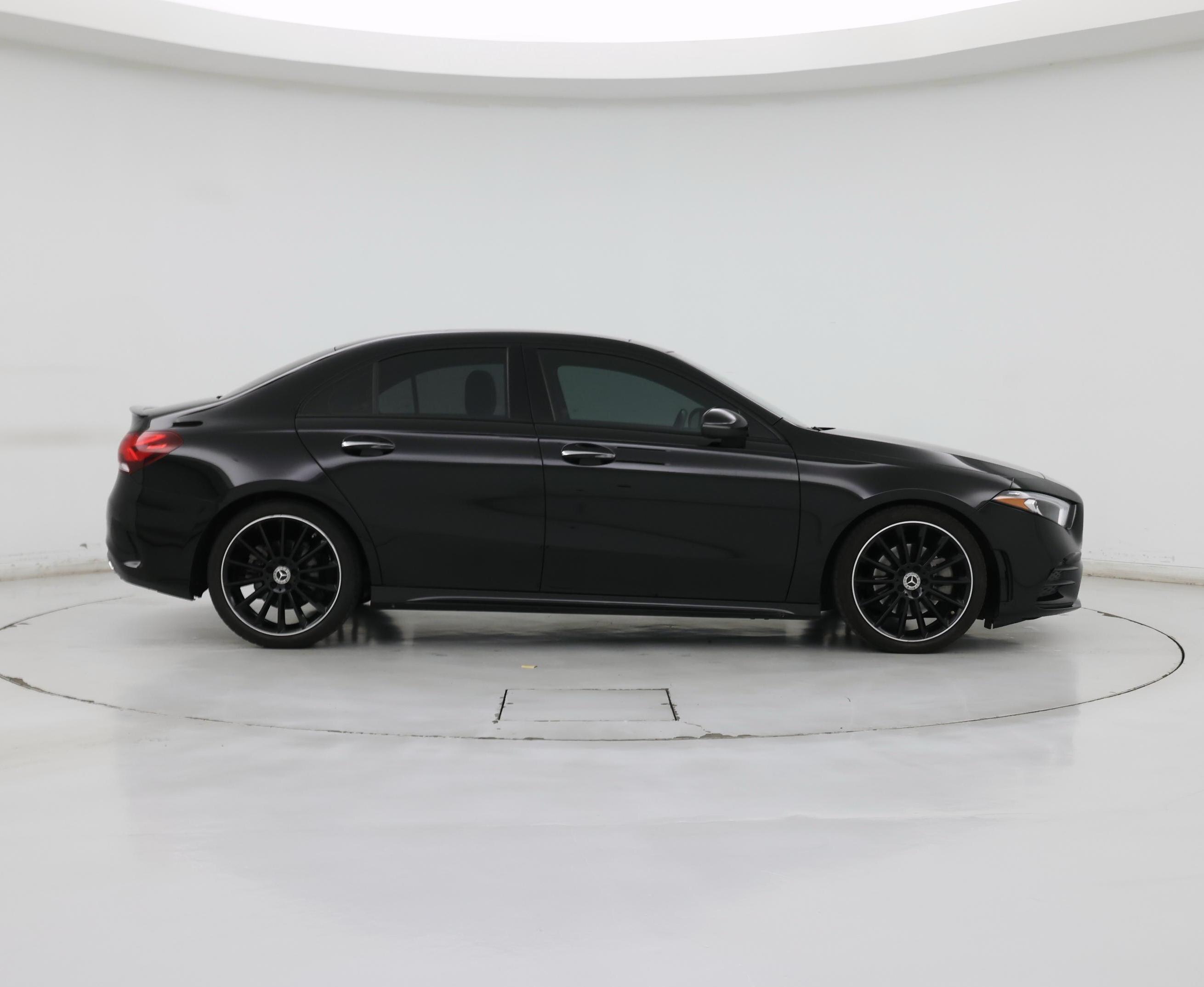 Thumbnail: 2022 Mercedes-Benz A-Class - 7