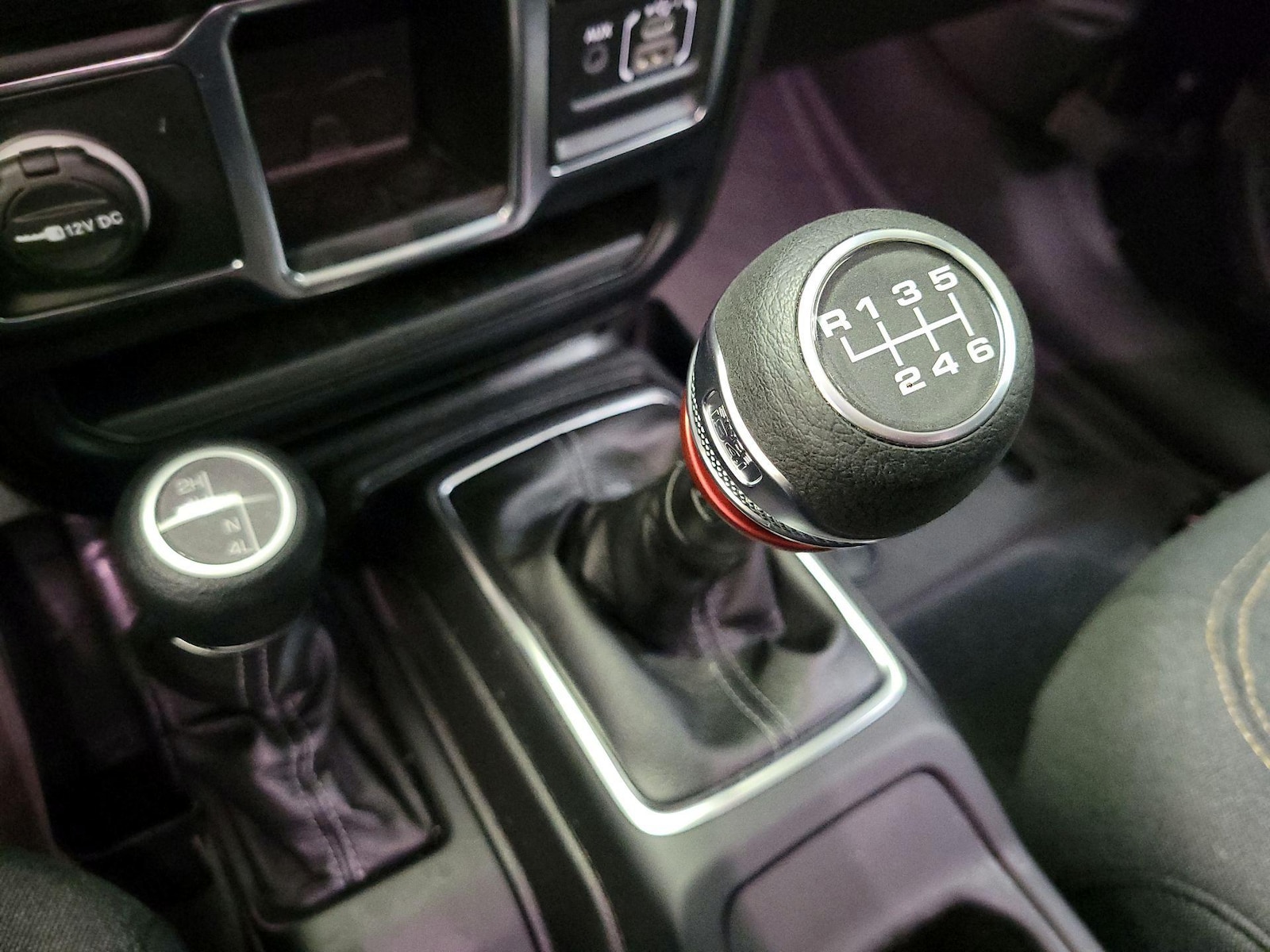 2024 Jeep Gladiator Sport - Photo 18