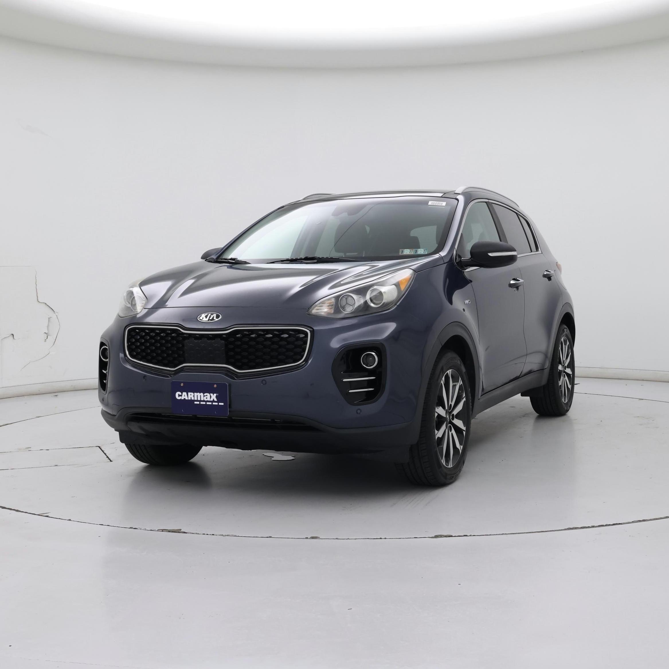 Thumbnail: 2017 Kia Sportage - 4